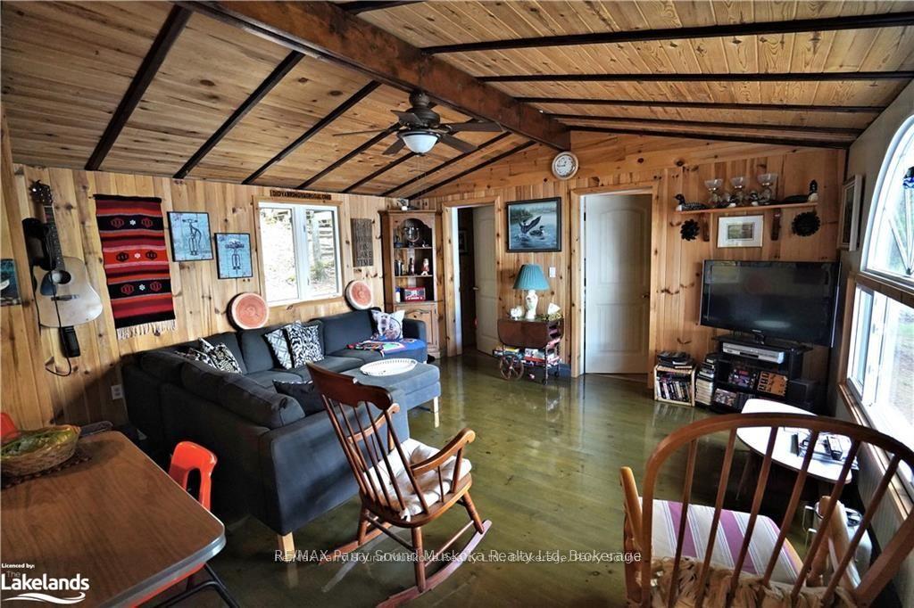 Photo 10 of 121 Healey Lake, The Archipelago, Archipelago South — HOMEH