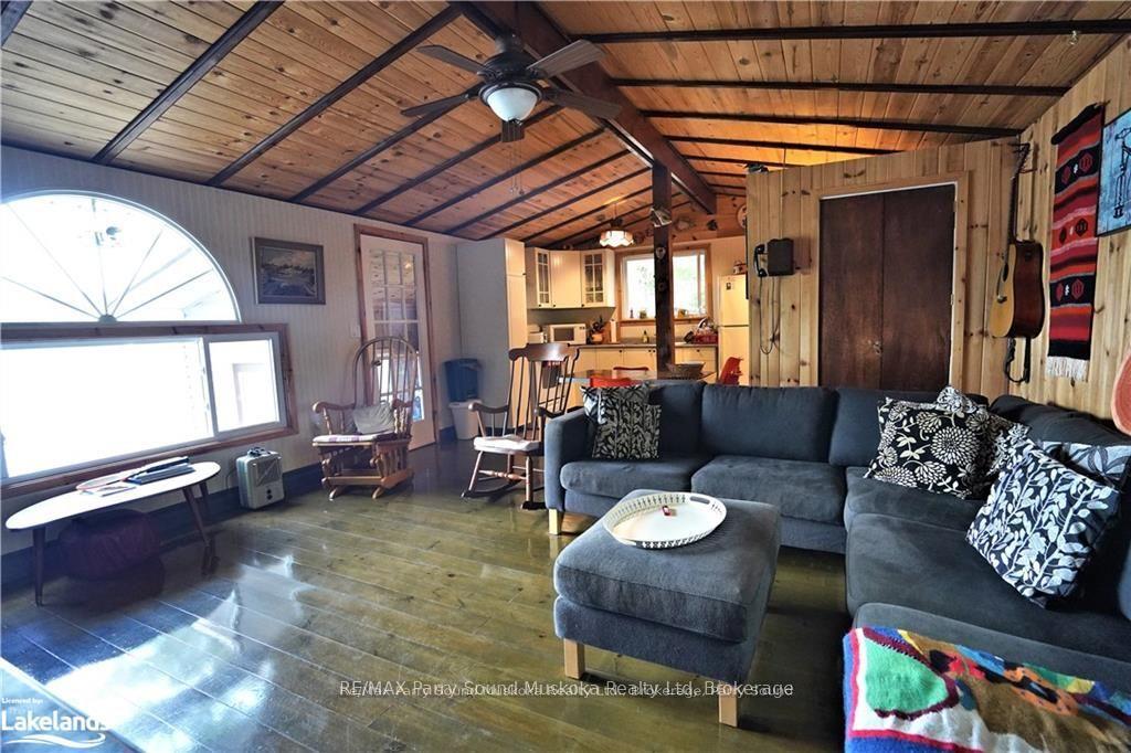 Photo 12 of 121 Healey Lake, The Archipelago, Archipelago South — HOMEH