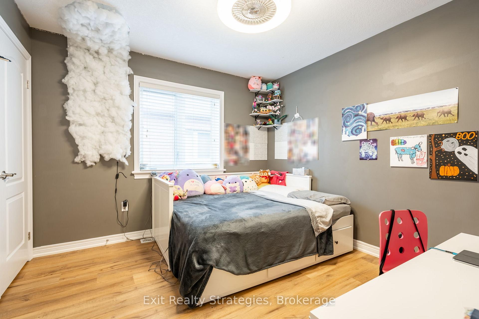 Photo 23 of 19 Hazelton Avenue, Hamilton, Sheldon — HOMEH