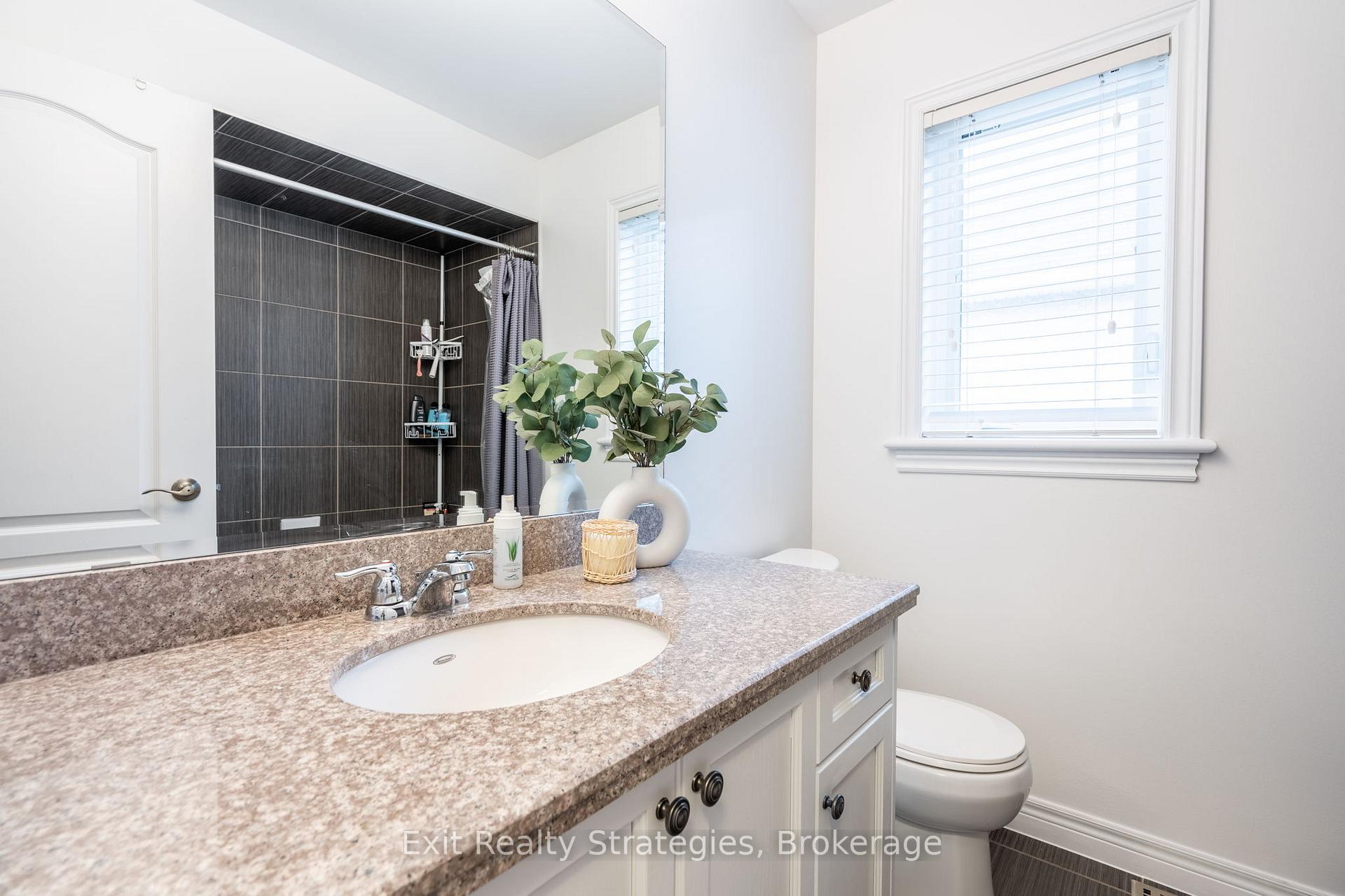 Photo 29 of 19 Hazelton Avenue, Hamilton, Sheldon — HOMEH