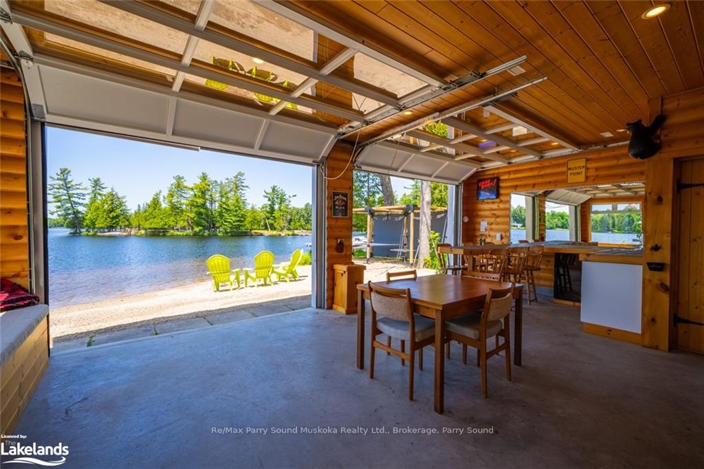 Photo 10 of 283 Burnett'S Road, McKellar — HOMEH