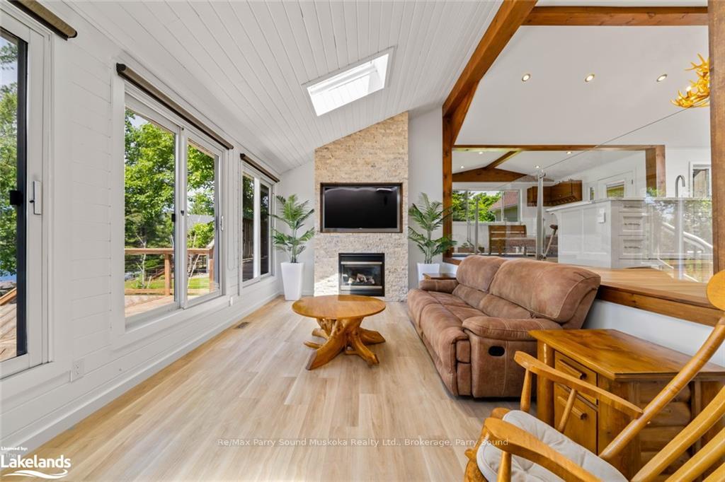Photo 31 of 283 Burnett'S Road, McKellar — HOMEH
