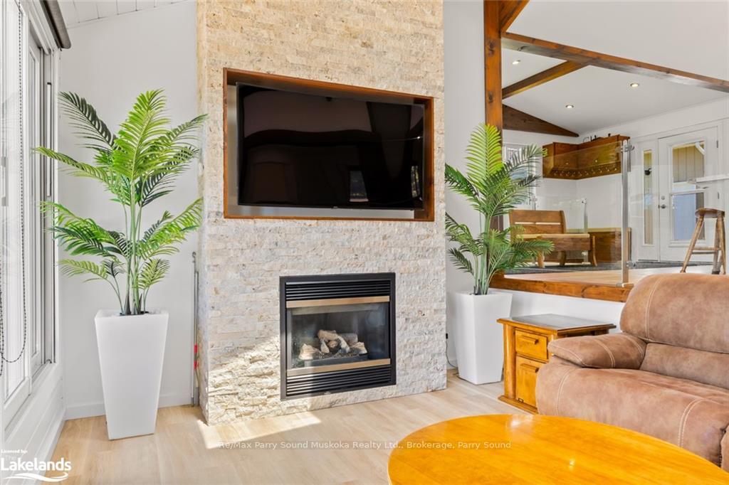 Photo 32 of 283 Burnett'S Road, McKellar — HOMEH