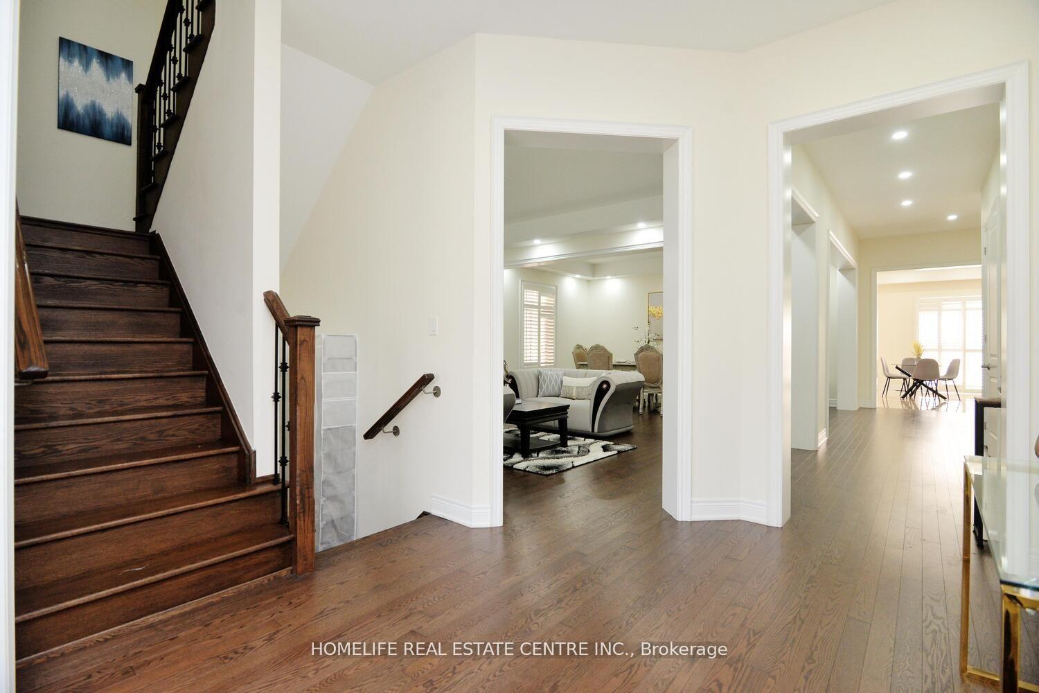Photo 7 of 6 Longevity Road, Brampton, Northwest Brampton — HOMEH