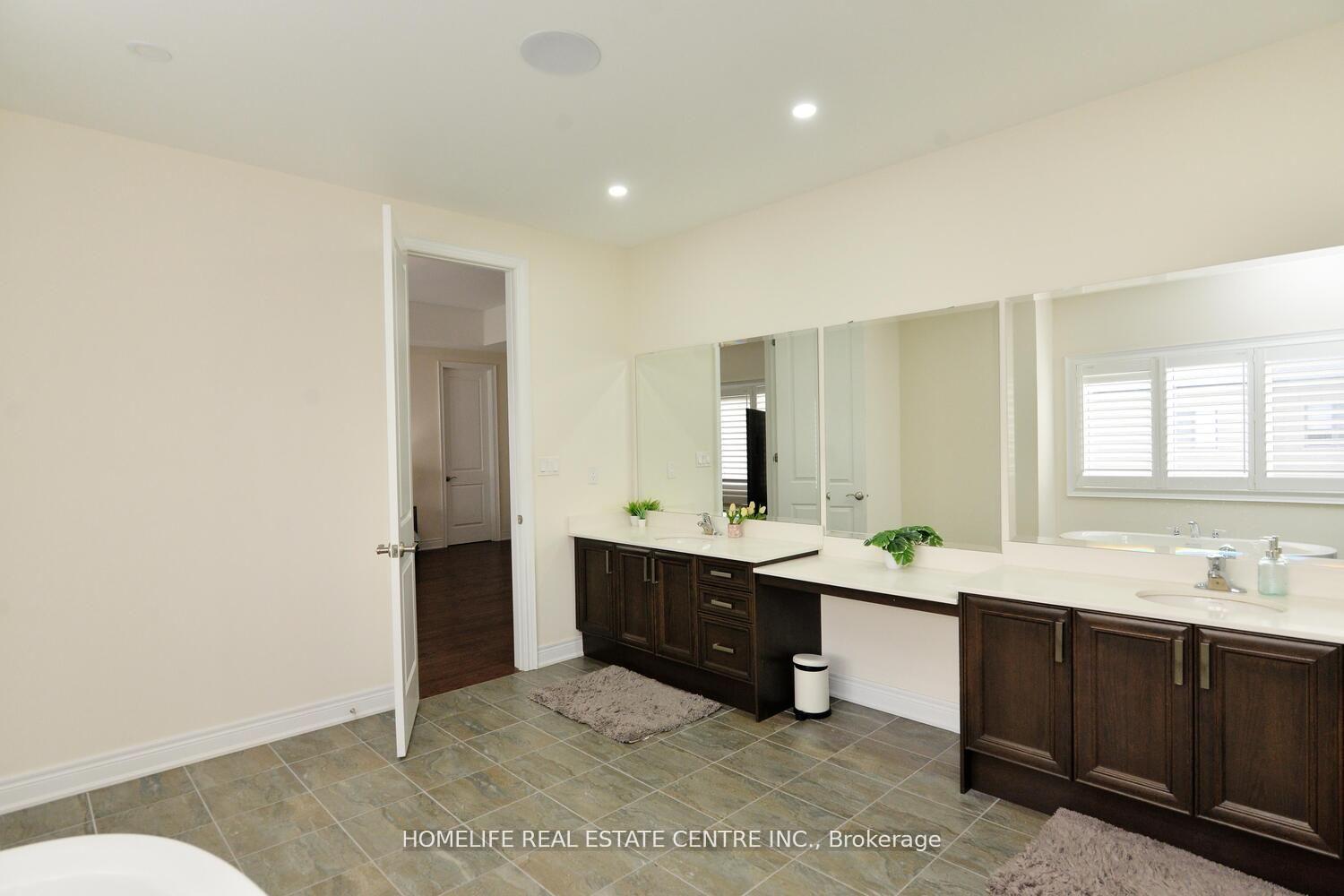 Photo 23 of 6 Longevity Road, Brampton, Northwest Brampton — HOMEH