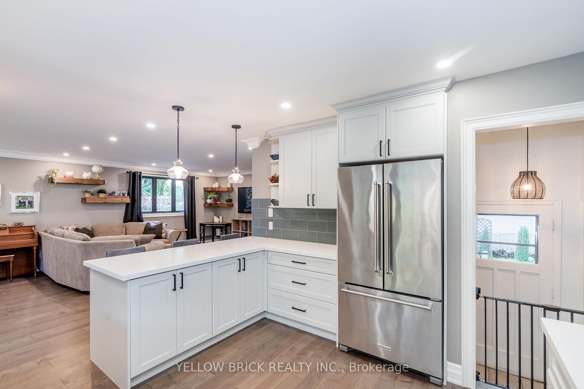Photo 10 of 87 Letitia Street, Barrie, Sunnidale — HOMEH