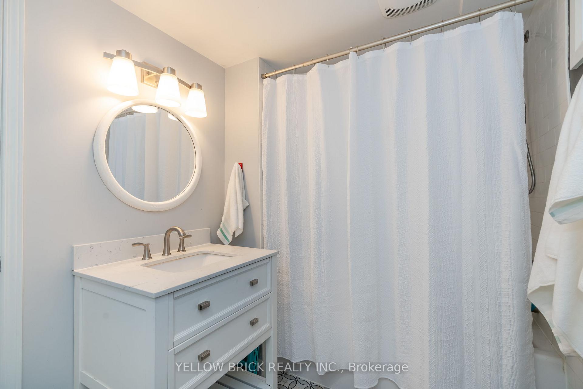 Photo 28 of 87 Letitia Street, Barrie, Sunnidale — HOMEH