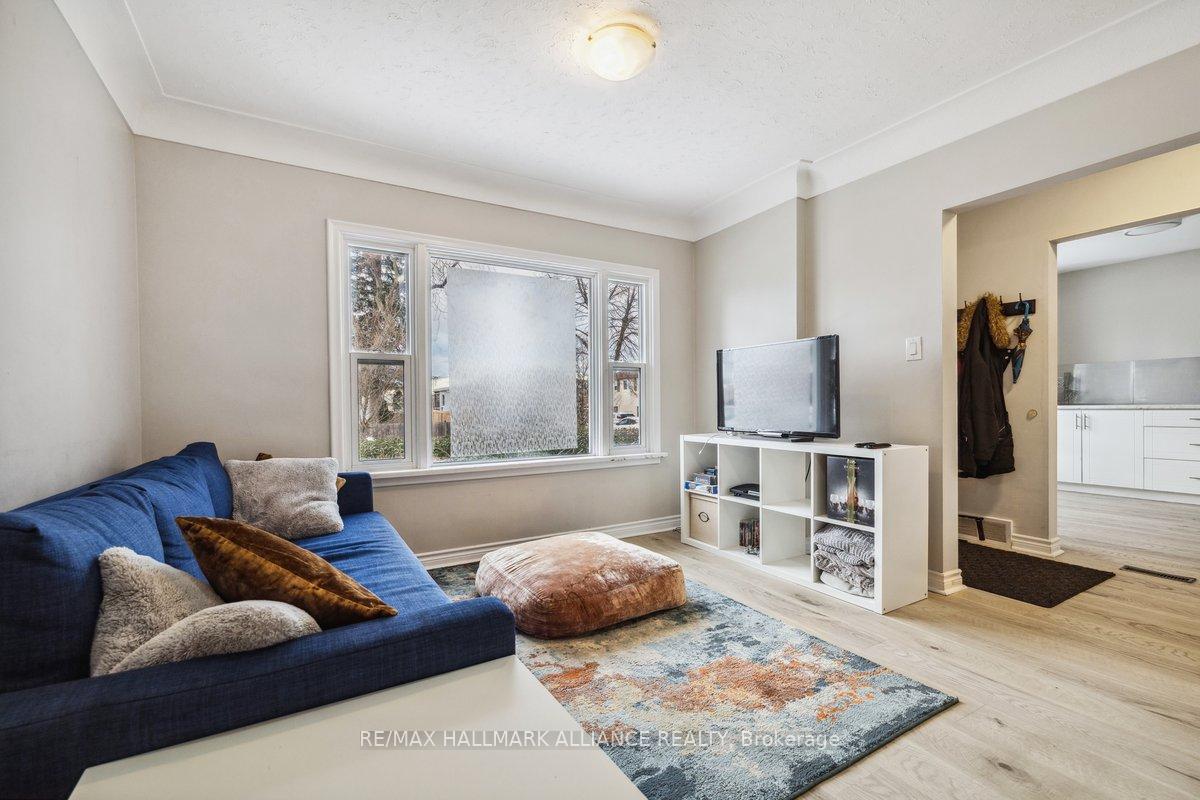 Photo 6 of 55 Powerview Avenue, St. Catharines, Western Hill — HOMEH