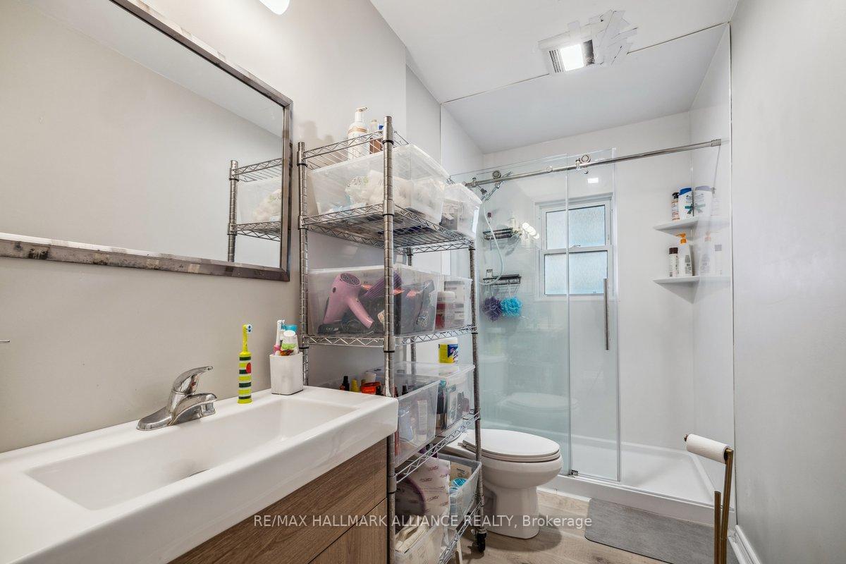 Photo 13 of 55 Powerview Avenue, St. Catharines, Western Hill — HOMEH