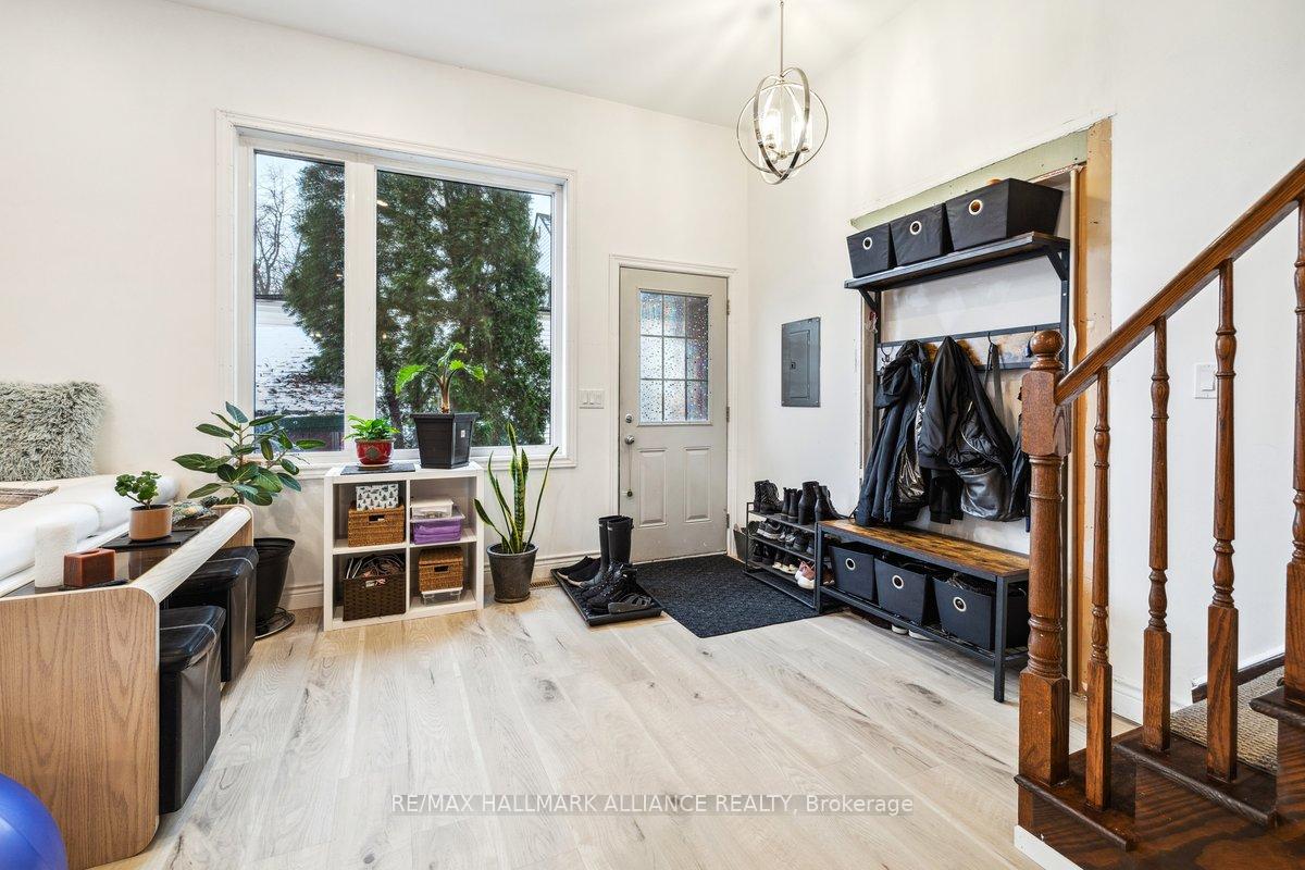 Photo 14 of 55 Powerview Avenue, St. Catharines, Western Hill — HOMEH