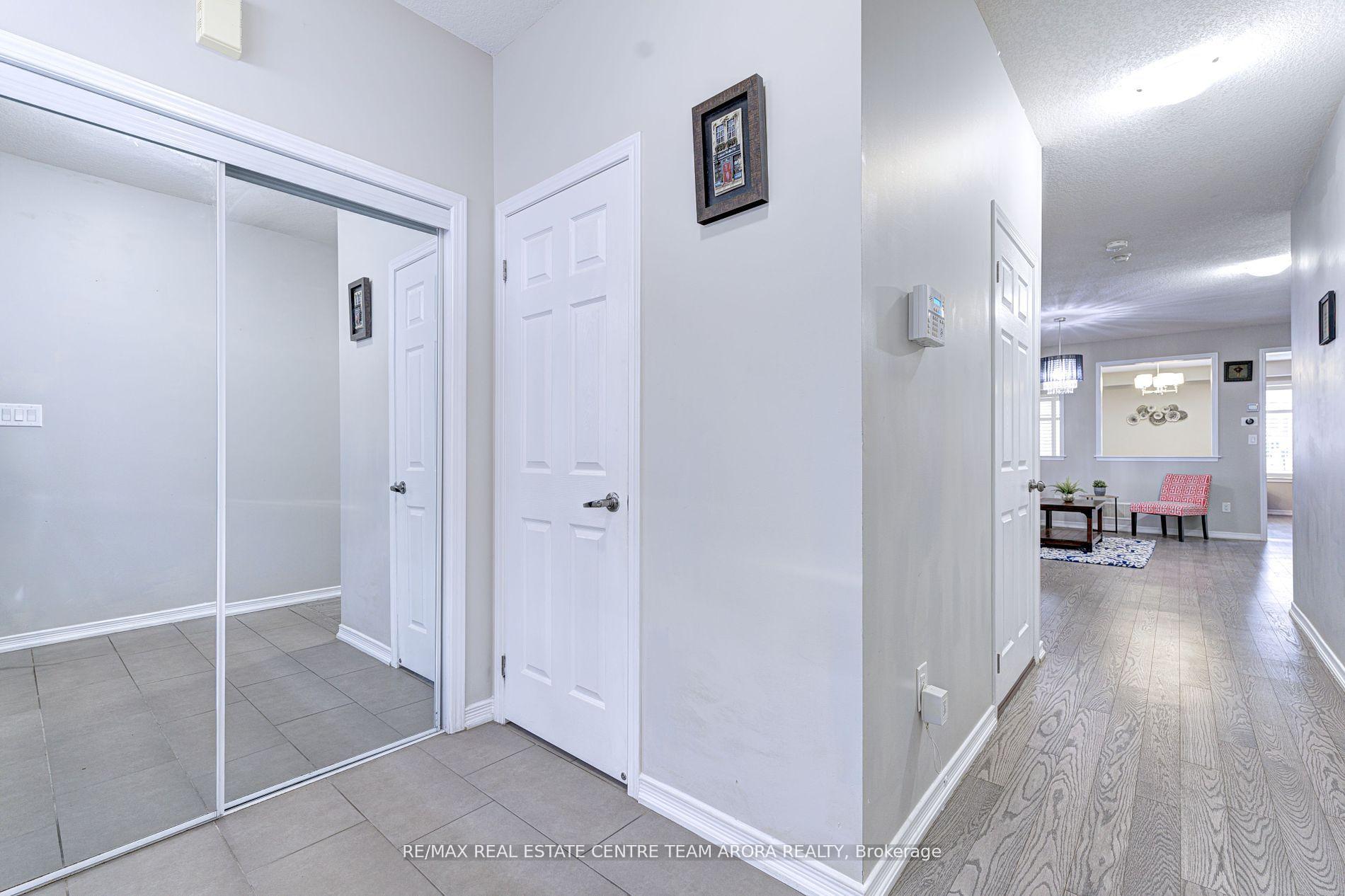 Photo 4 of 590 Remembrance Road, Brampton, Northwest Brampton — HOMEH