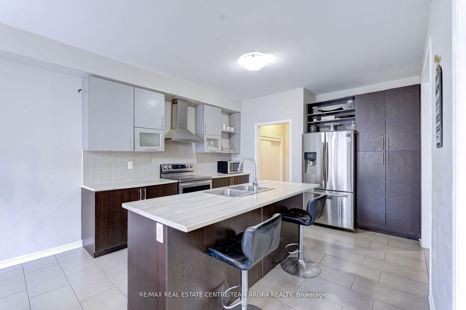 Photo 14 of 590 Remembrance Road, Brampton, Northwest Brampton — HOMEH