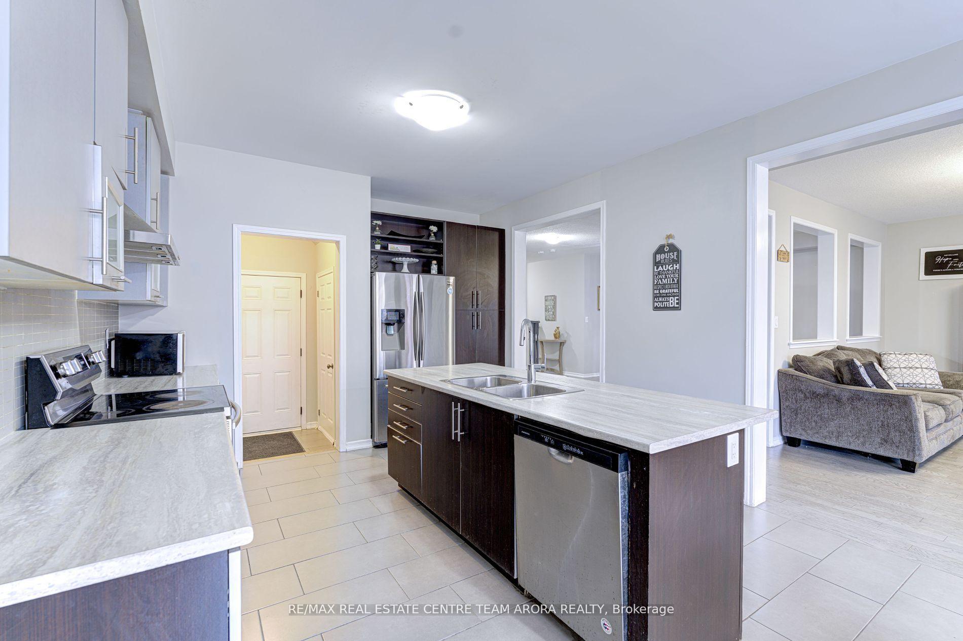 Photo 15 of 590 Remembrance Road, Brampton, Northwest Brampton — HOMEH