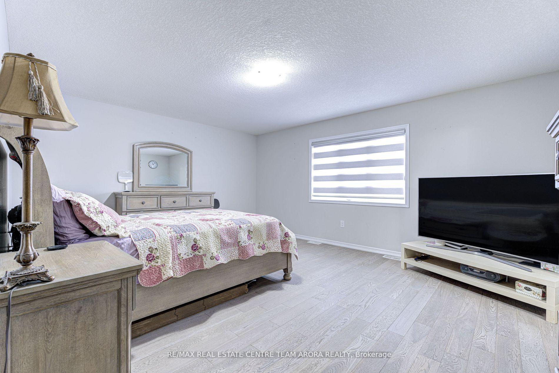 Photo 17 of 590 Remembrance Road, Brampton, Northwest Brampton — HOMEH