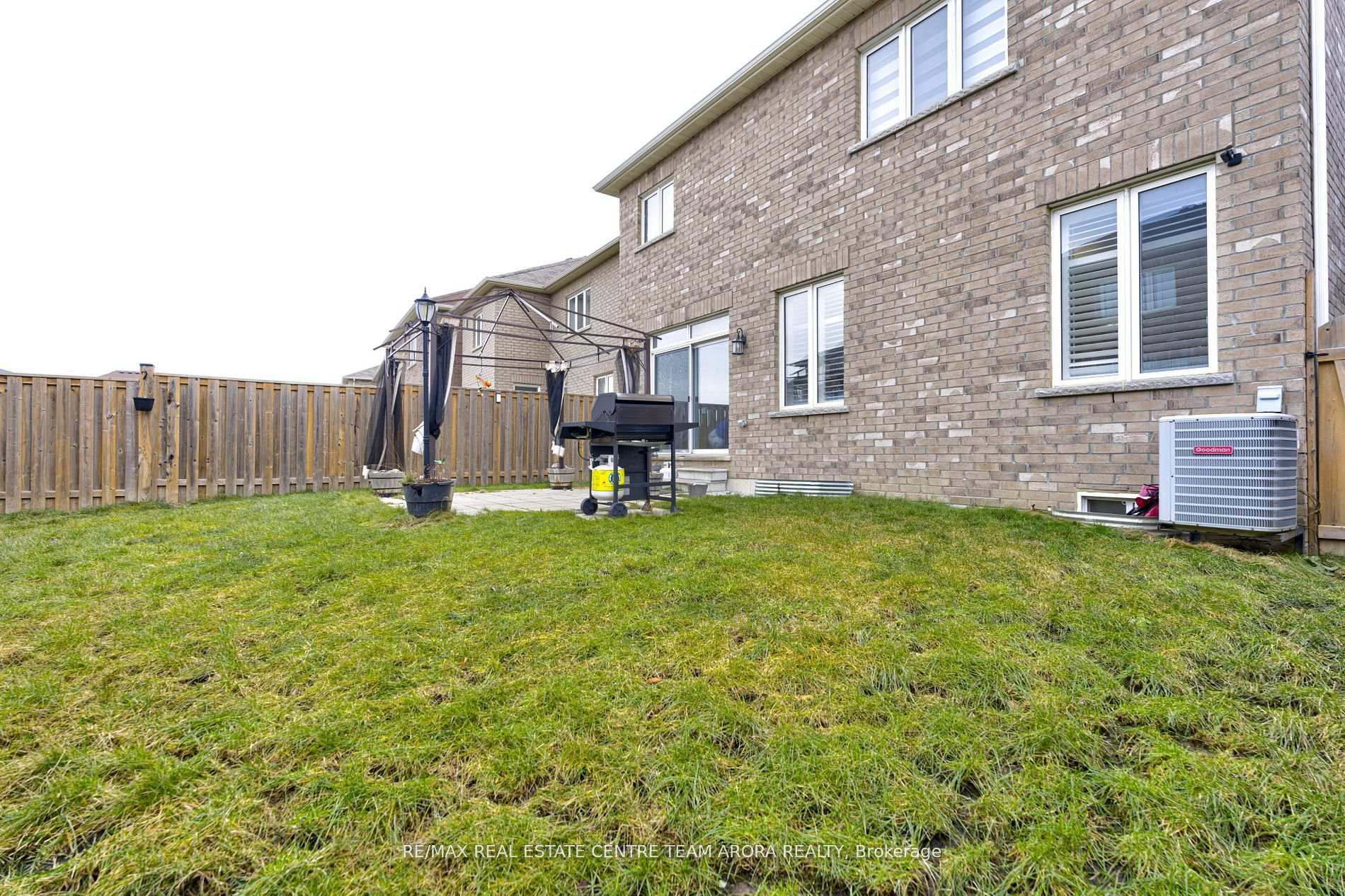 Photo 37 of 590 Remembrance Road, Brampton, Northwest Brampton — HOMEH