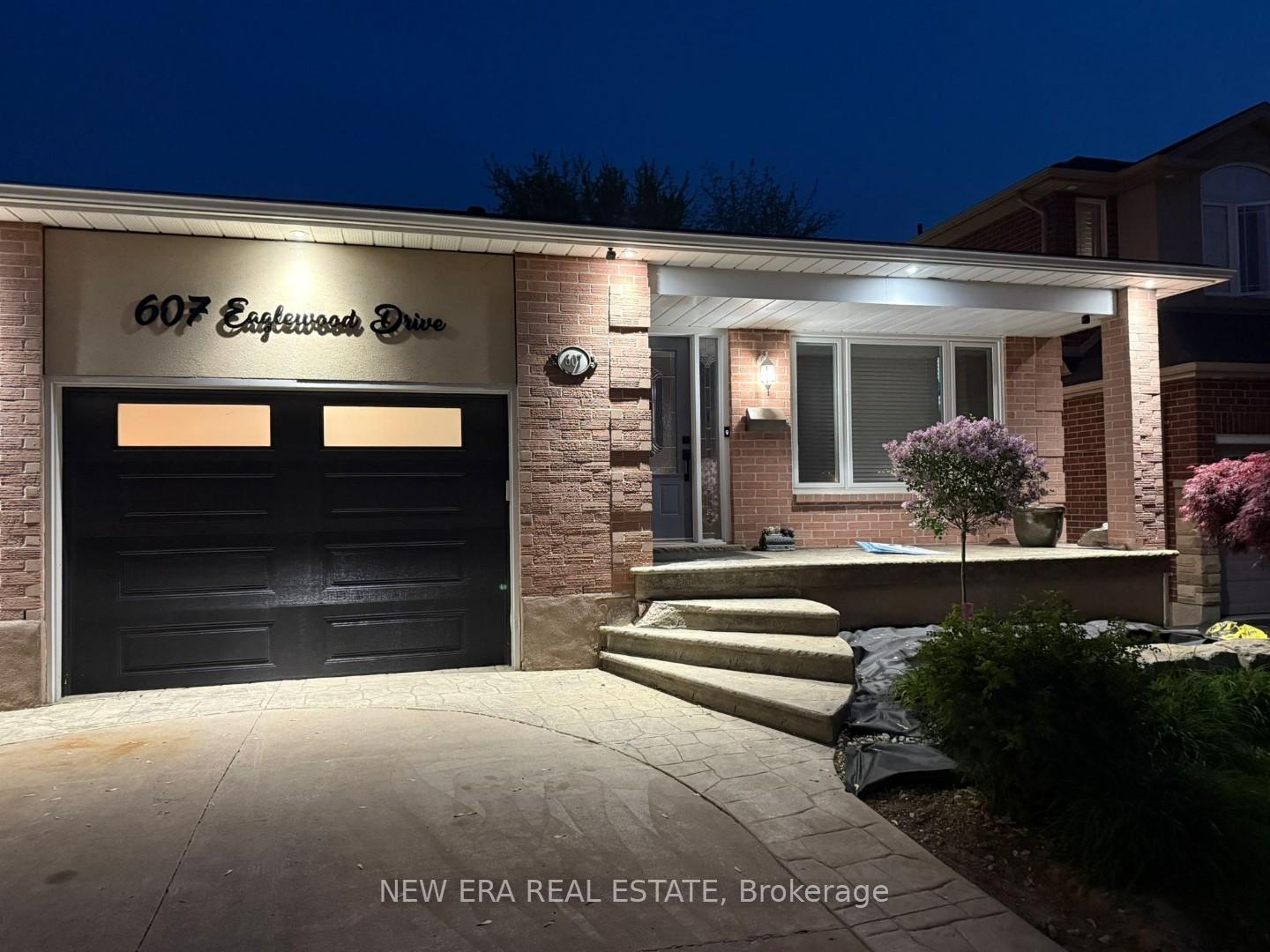 Photo 2 of 607 Eaglewood Drive, Hamilton, Eleanor — HOMEH