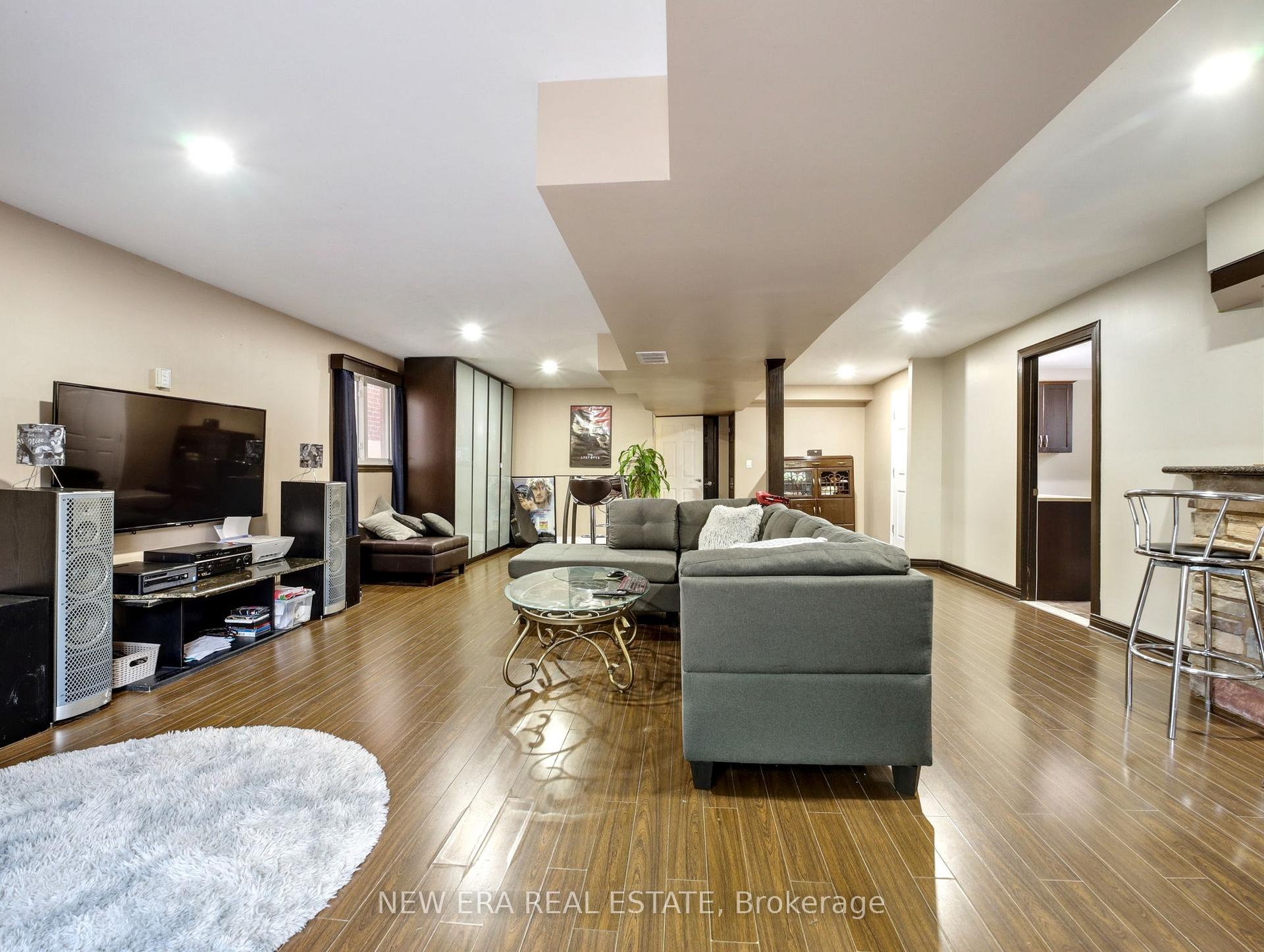 Photo 23 of 607 Eaglewood Drive, Hamilton, Eleanor — HOMEH