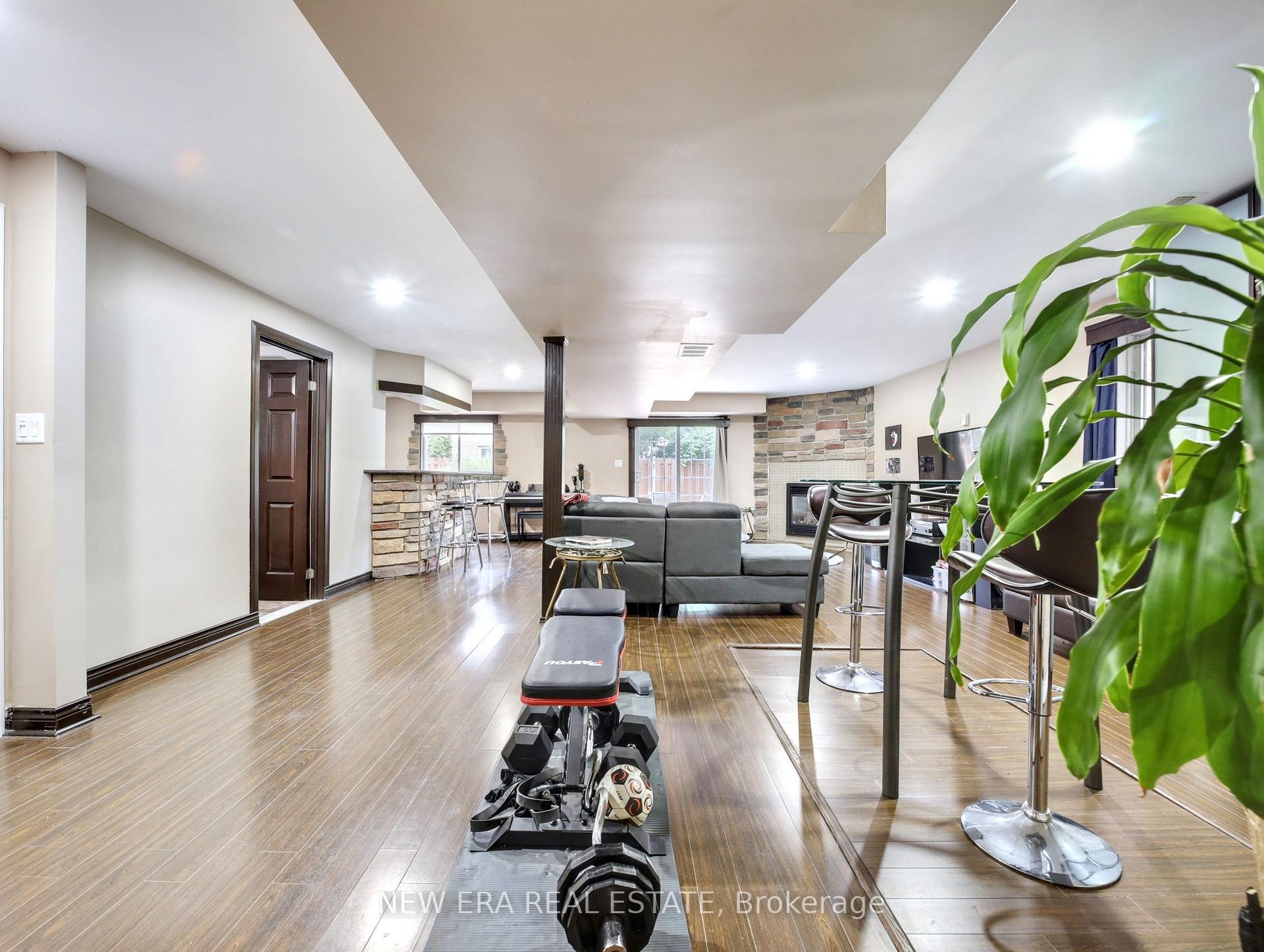 Photo 27 of 607 Eaglewood Drive, Hamilton, Eleanor — HOMEH