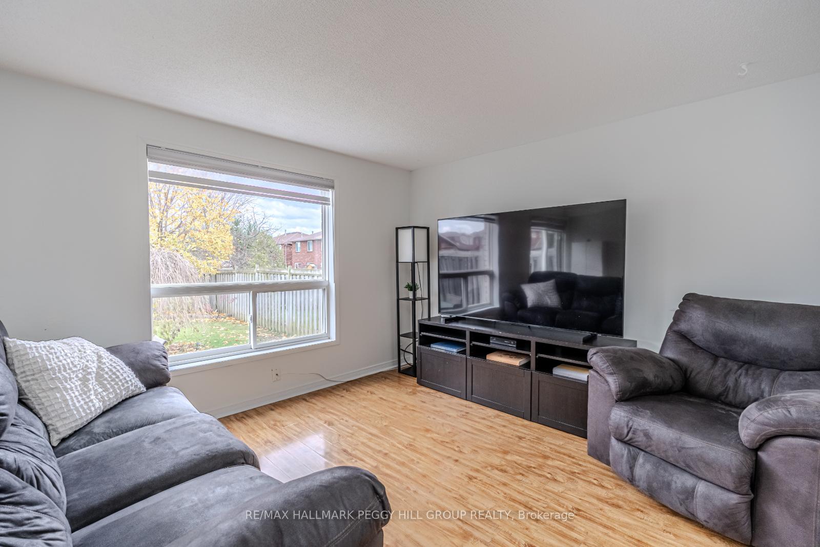 Photo 4 of 126 Dunsmore Lane, Barrie, Georgian Drive — HOMEH