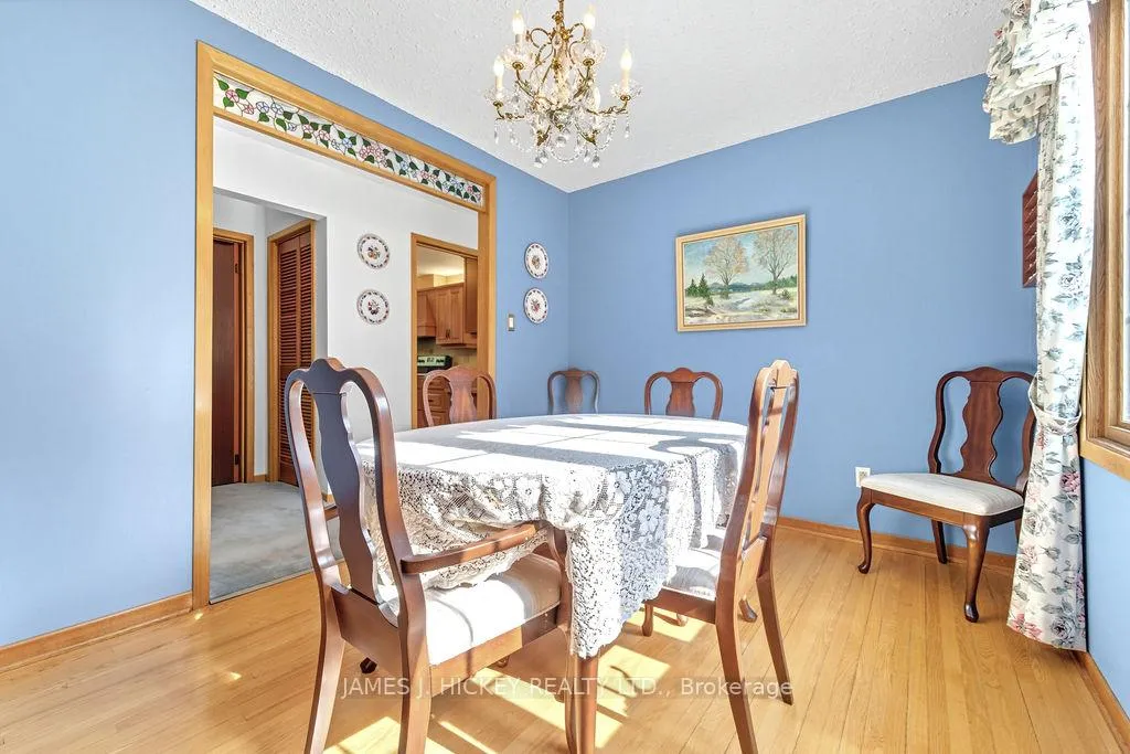 Photo 10 of 116 Frontenac Crescent, Deep River — HOMEH