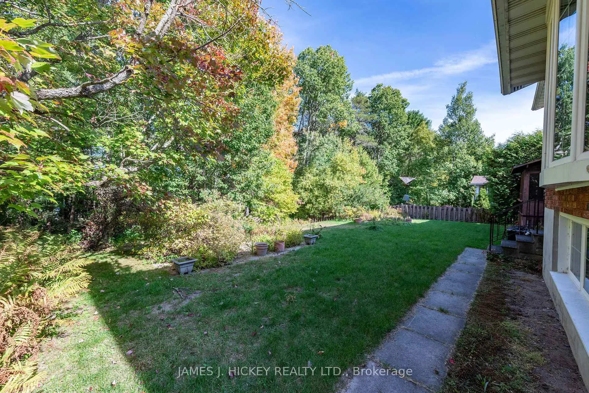 Photo 37 of 116 Frontenac Crescent, Deep River — HOMEH