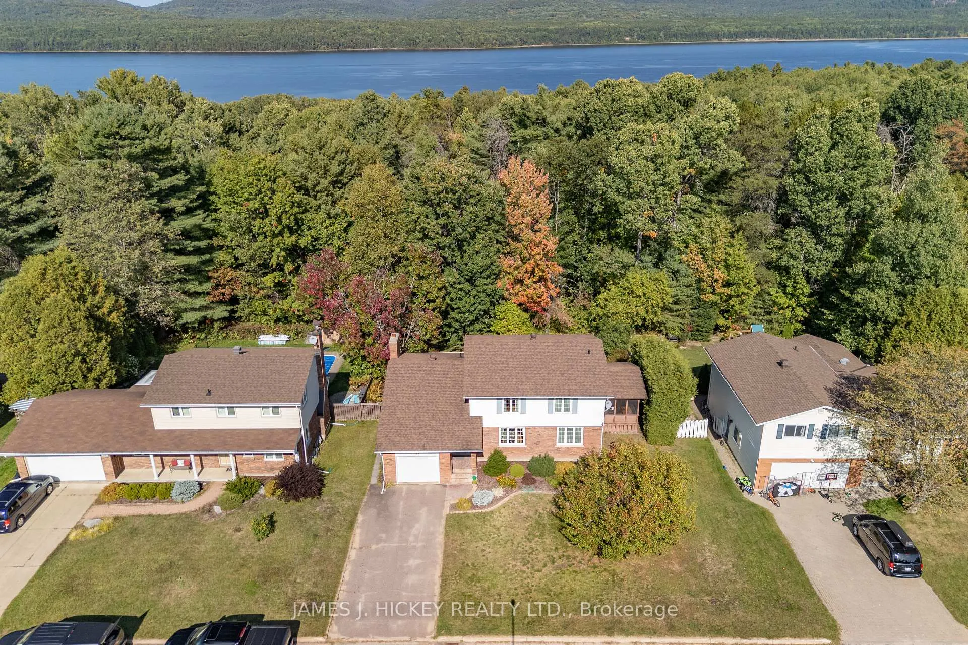Photo 40 of 116 Frontenac Crescent, Deep River — HOMEH