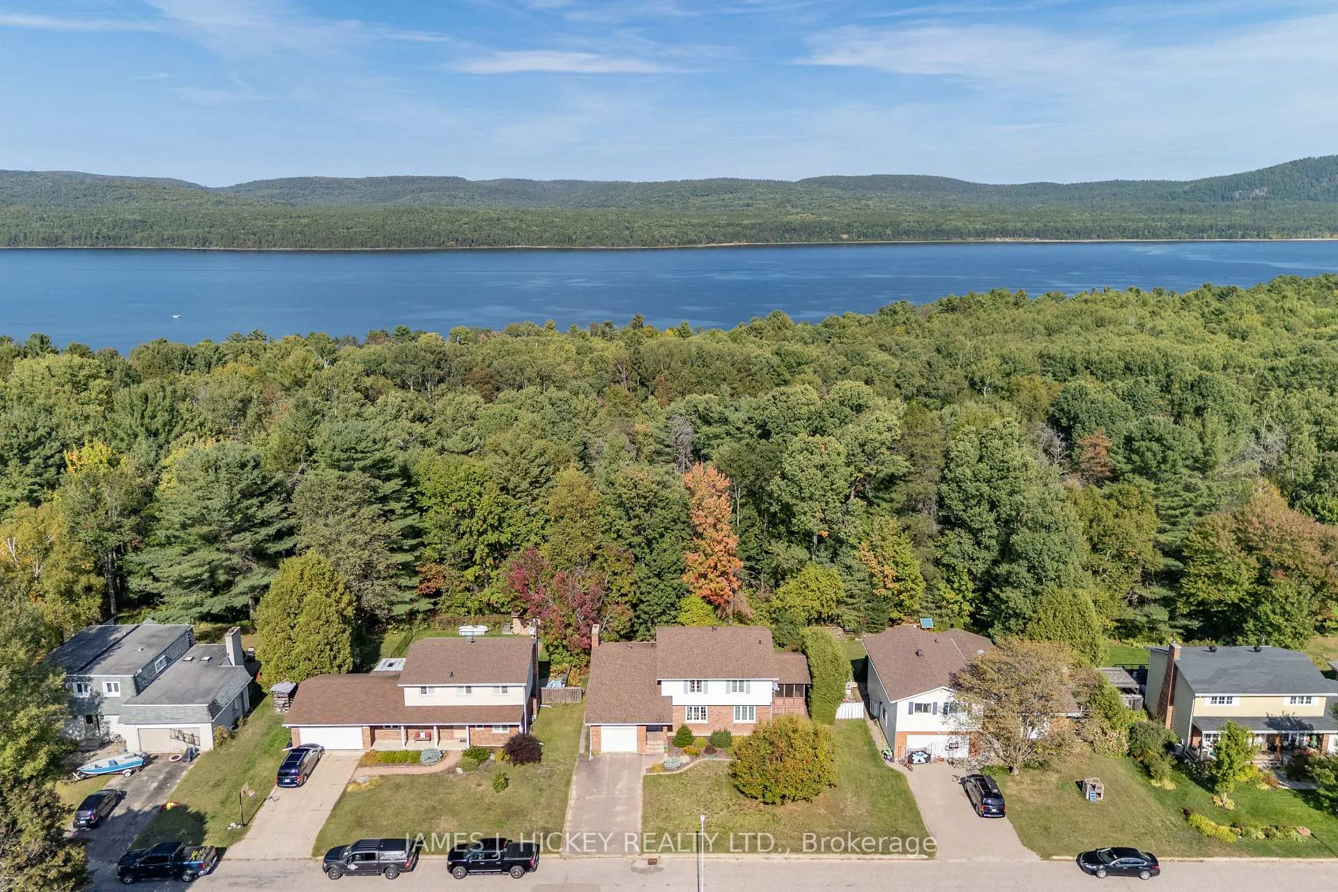 Photo 41 of 116 Frontenac Crescent, Deep River — HOMEH