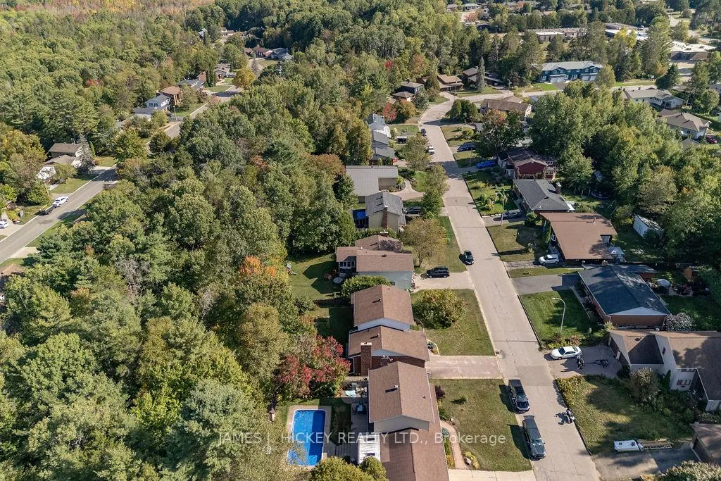 Photo 45 of 116 Frontenac Crescent, Deep River — HOMEH