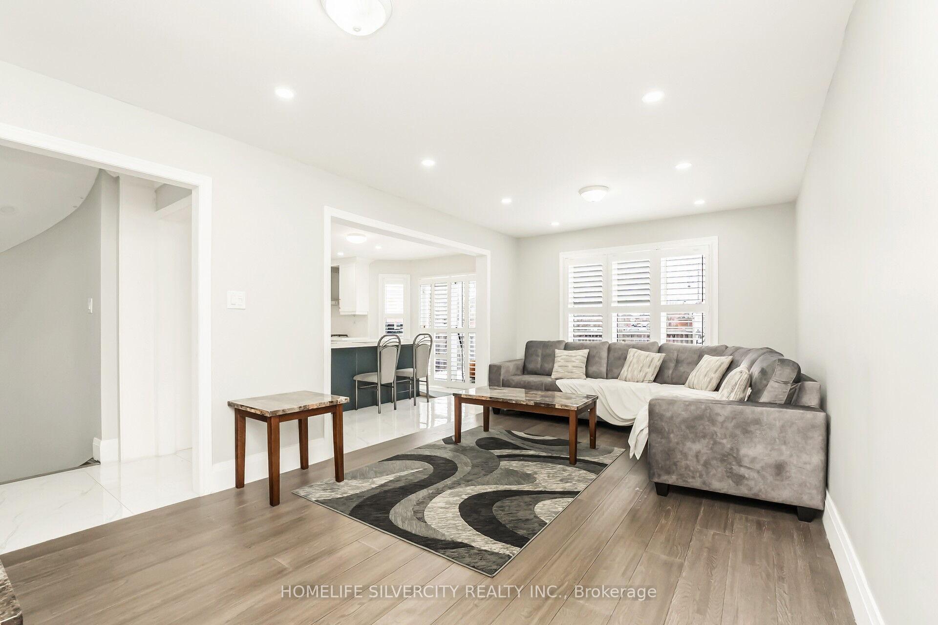 Photo 17 of 2 Giza Crescent, Brampton, Sandringham-Wellington — HOMEH
