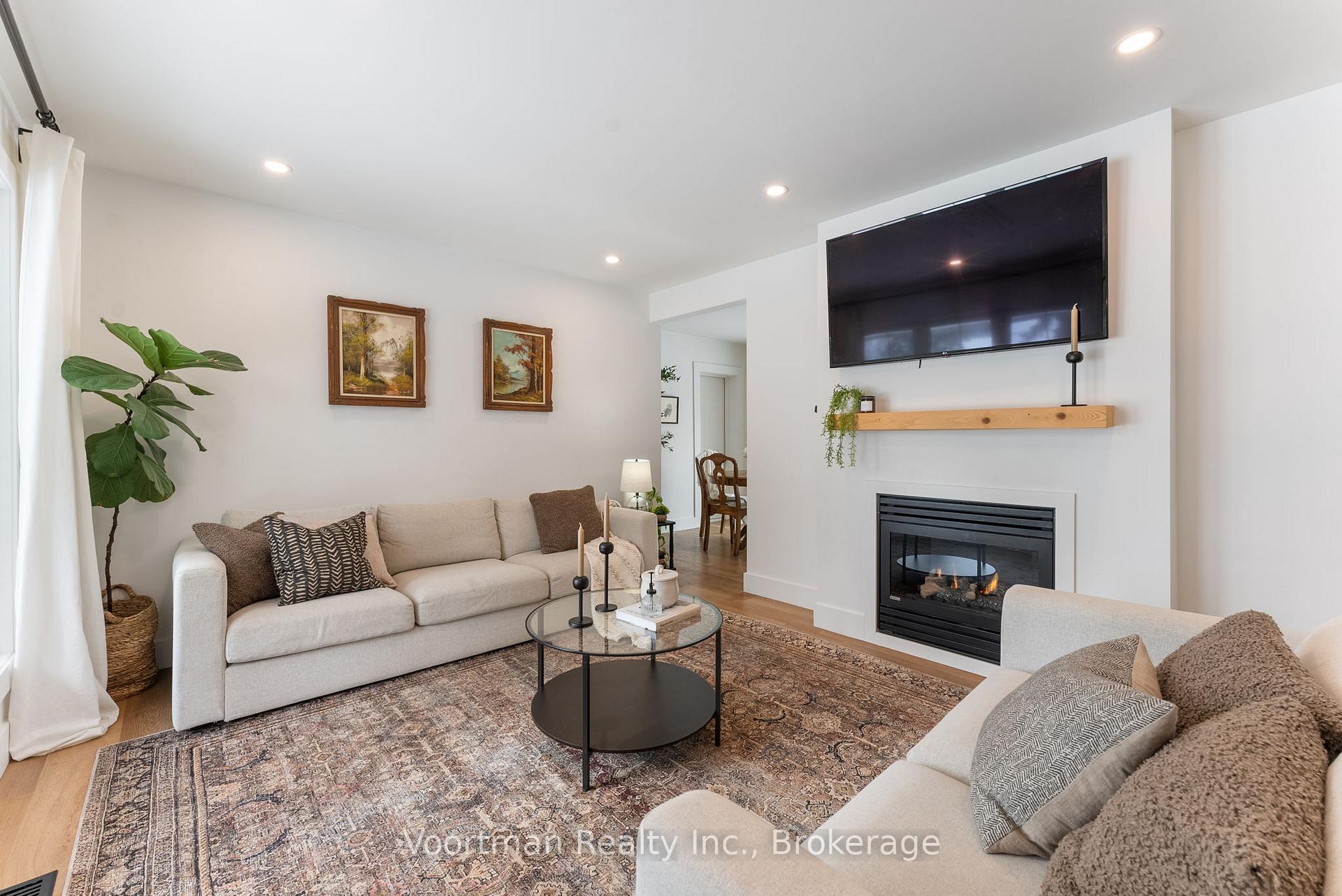 Photo 5 of 54 Aberdeen Avenue, Hamilton, Mount Hope — HOMEH