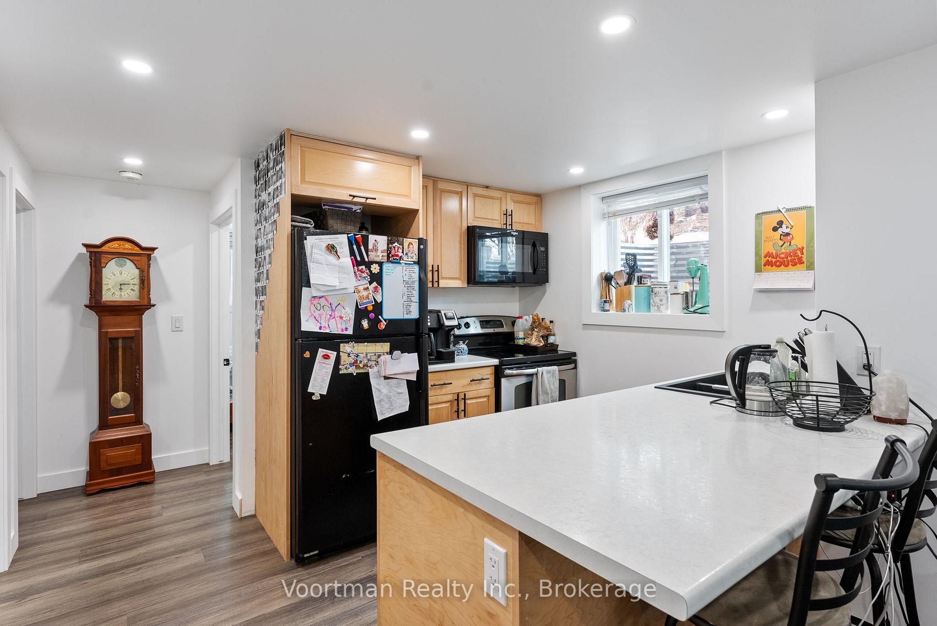 Photo 15 of 54 Aberdeen Avenue, Hamilton, Mount Hope — HOMEH