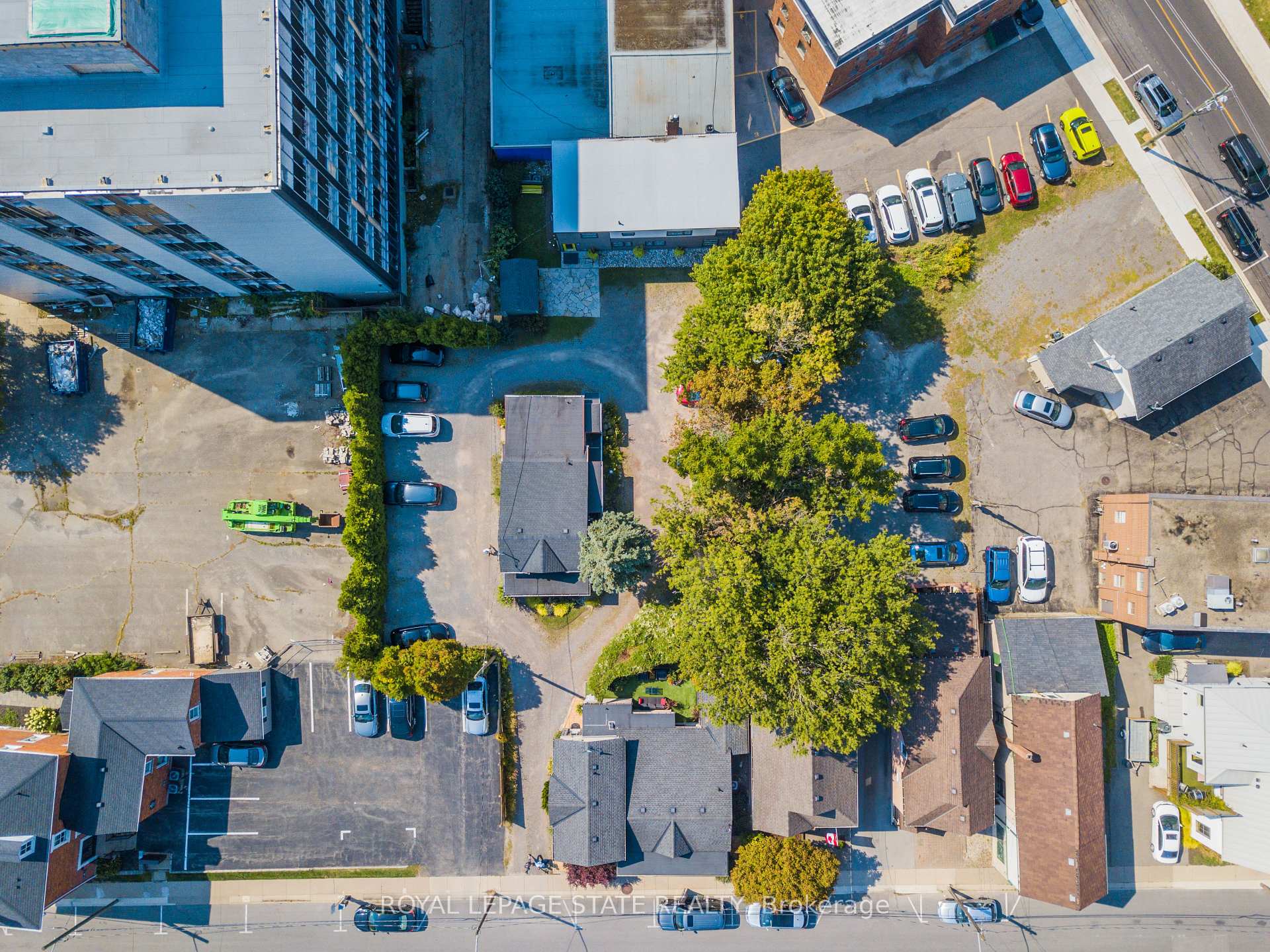 Photo 3 of 65 Queen Street, St. Catharines, Downtown — HOMEH