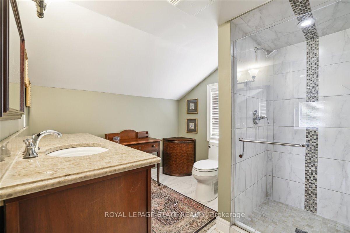 Photo 11 of 65 Queen Street, St. Catharines, Downtown — HOMEH