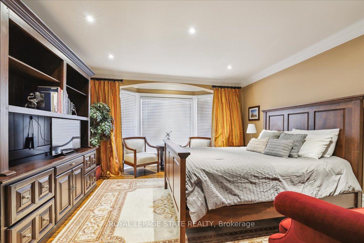 Photo 17 of 65 Queen Street, St. Catharines, Downtown — HOMEH