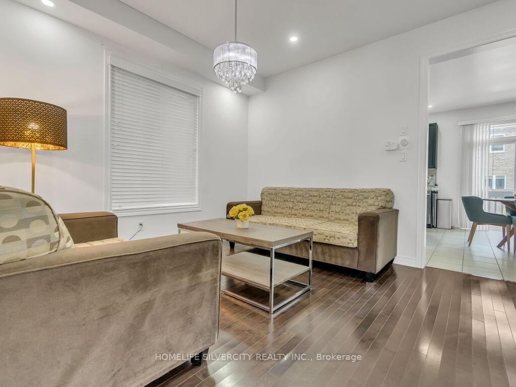 Photo 6 of 19 Kilkarrin Road, Brampton, Northwest Brampton — HOMEH