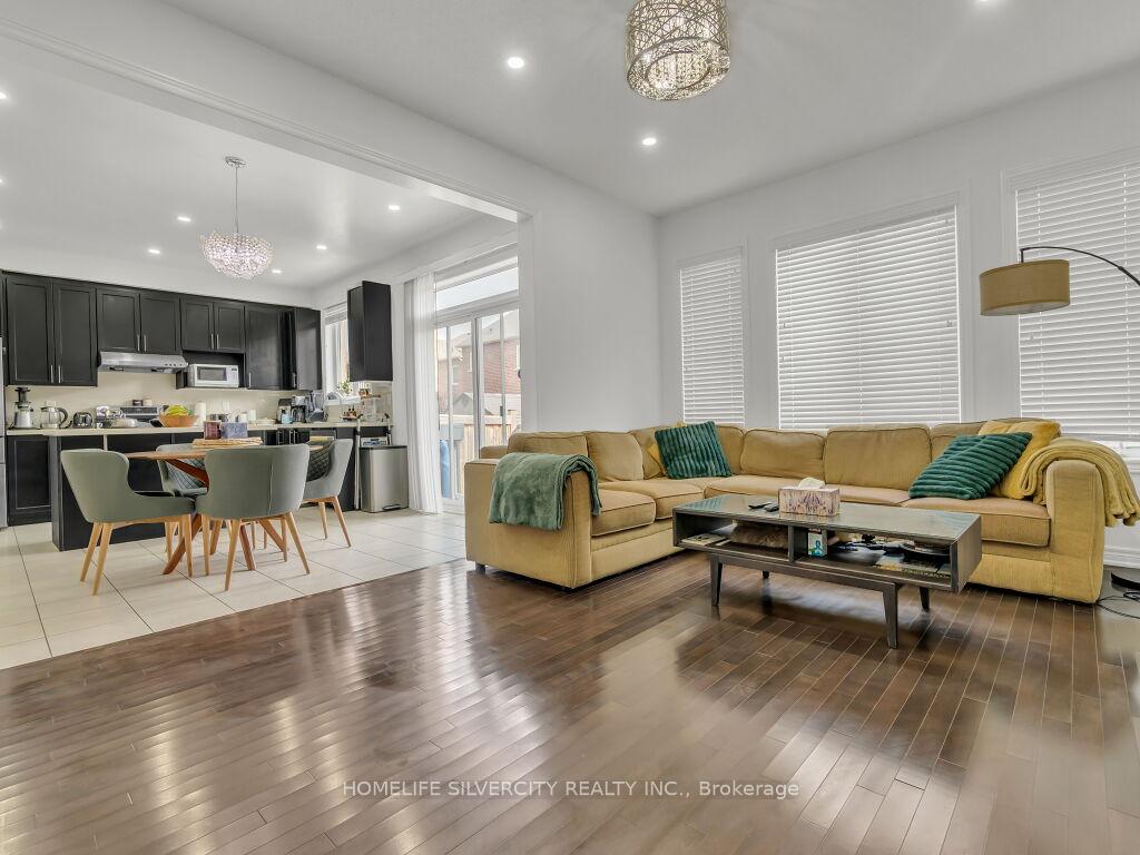 Photo 28 of 19 Kilkarrin Road, Brampton, Northwest Brampton — HOMEH