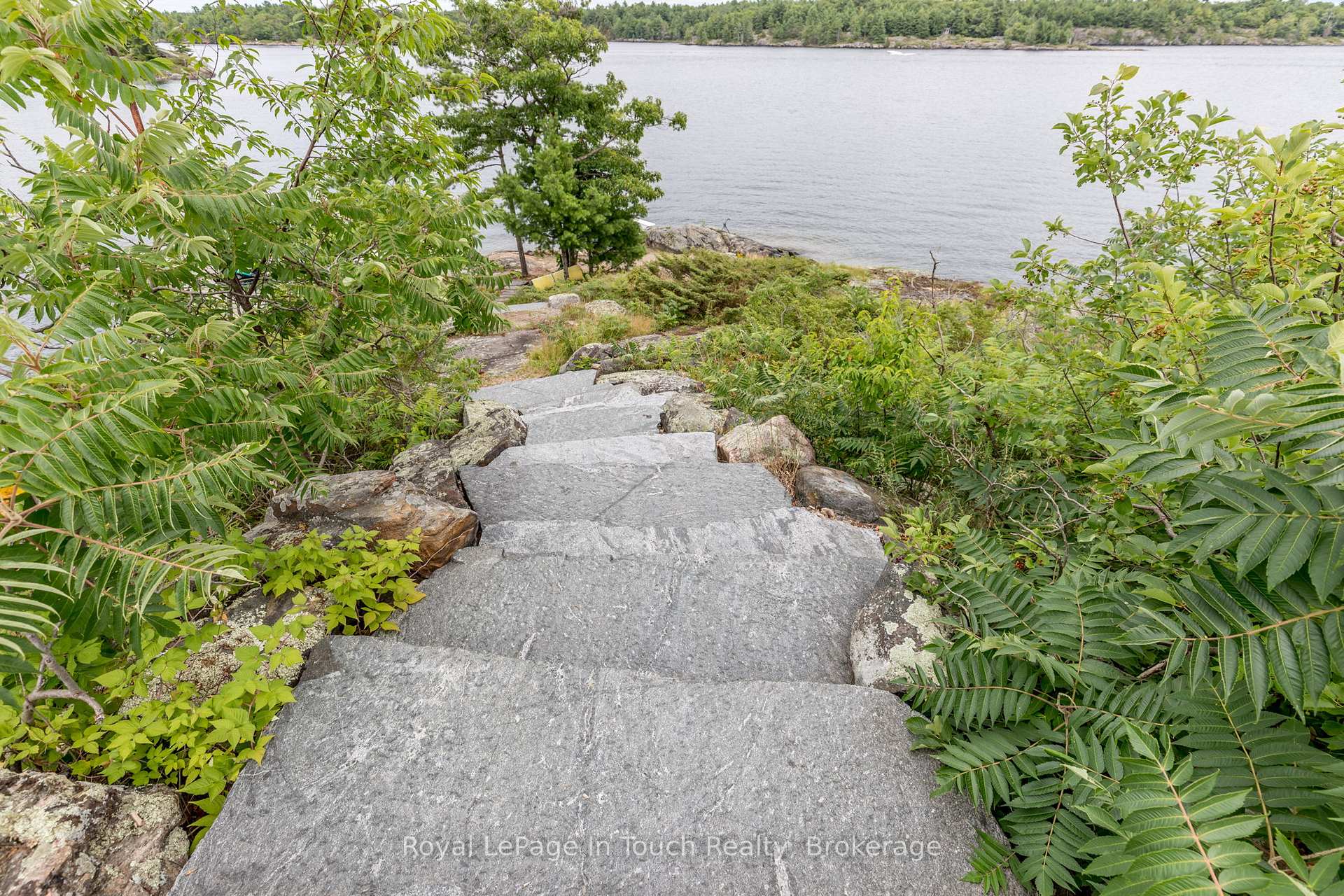 Photo 37 of B686-8 DERBYSHIRE Island, The Archipelago, Archipelago — HOMEH