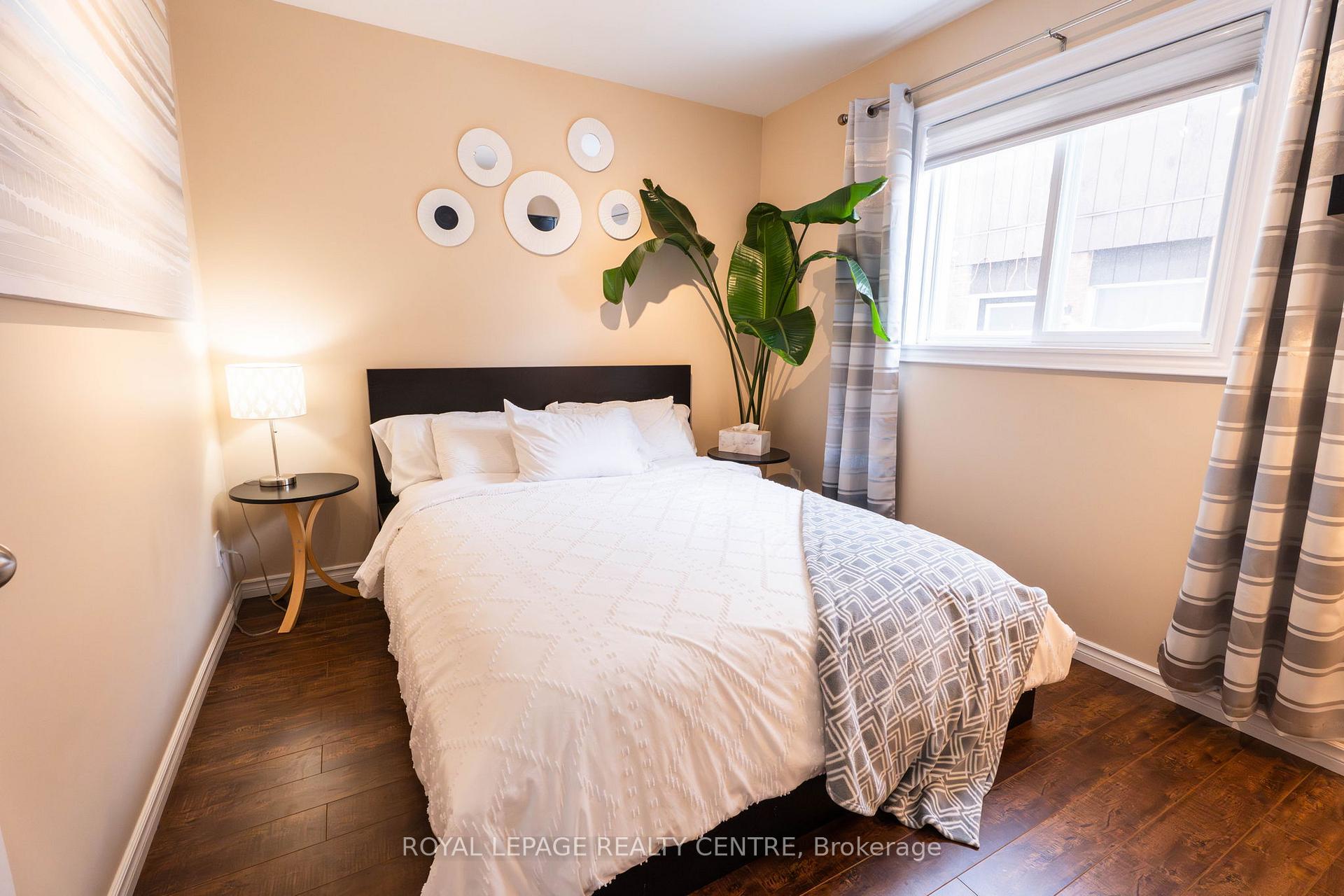 Photo 18 of 110 Simmons Boulevard, Brampton, Madoc — HOMEH