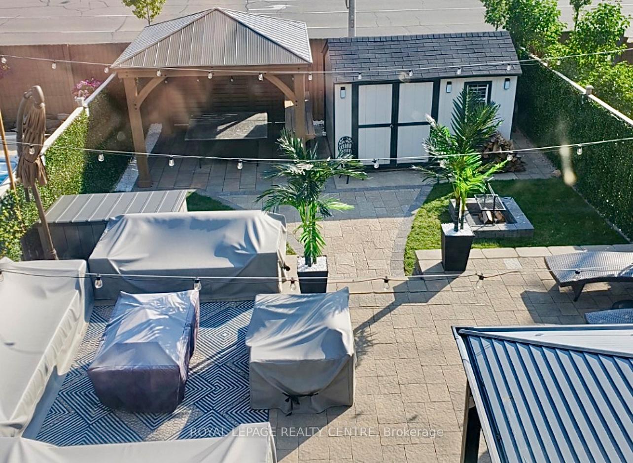 Photo 35 of 110 Simmons Boulevard, Brampton, Madoc — HOMEH