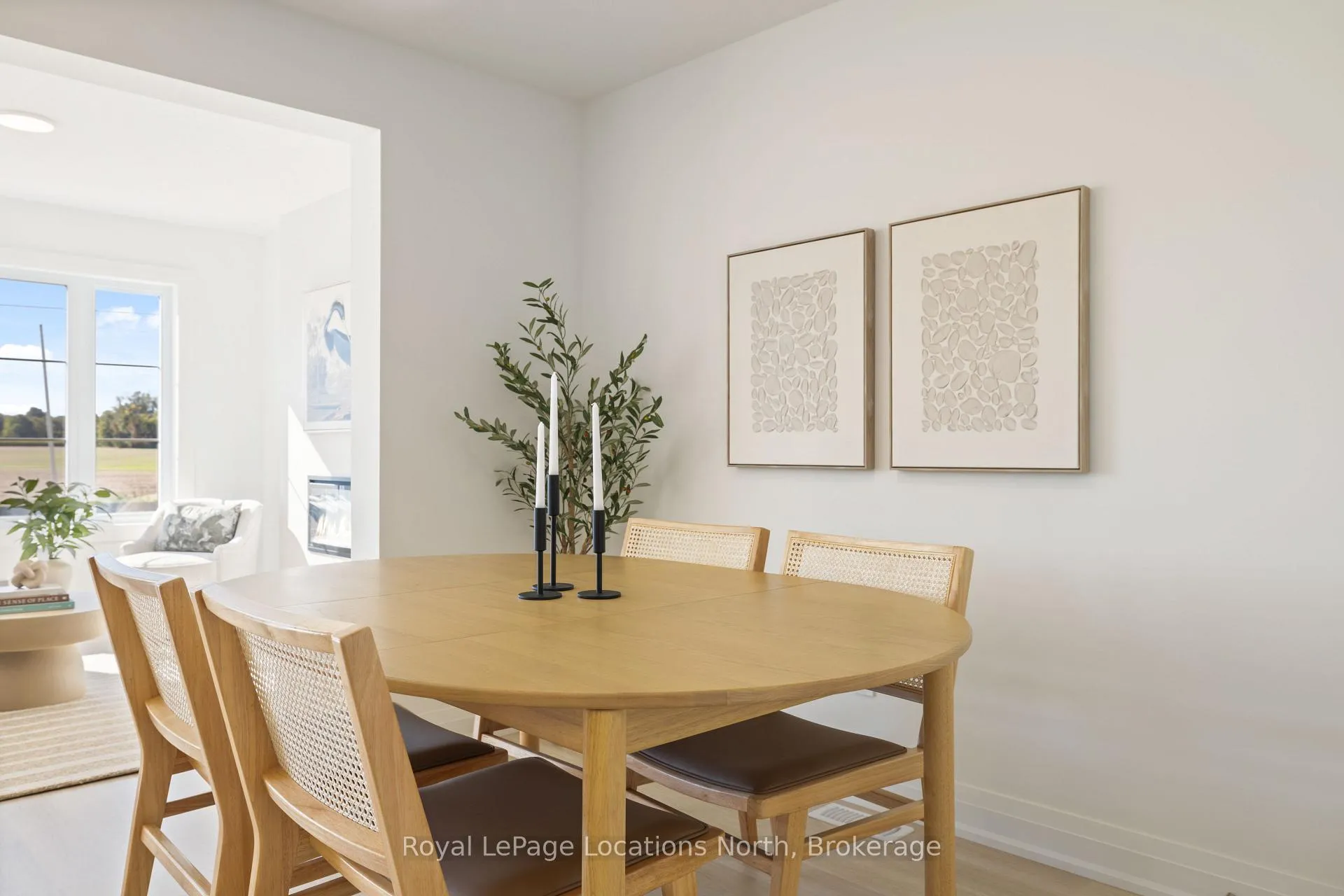 Photo 19 of 30 Swain Crescent, Collingwood — HOMEH