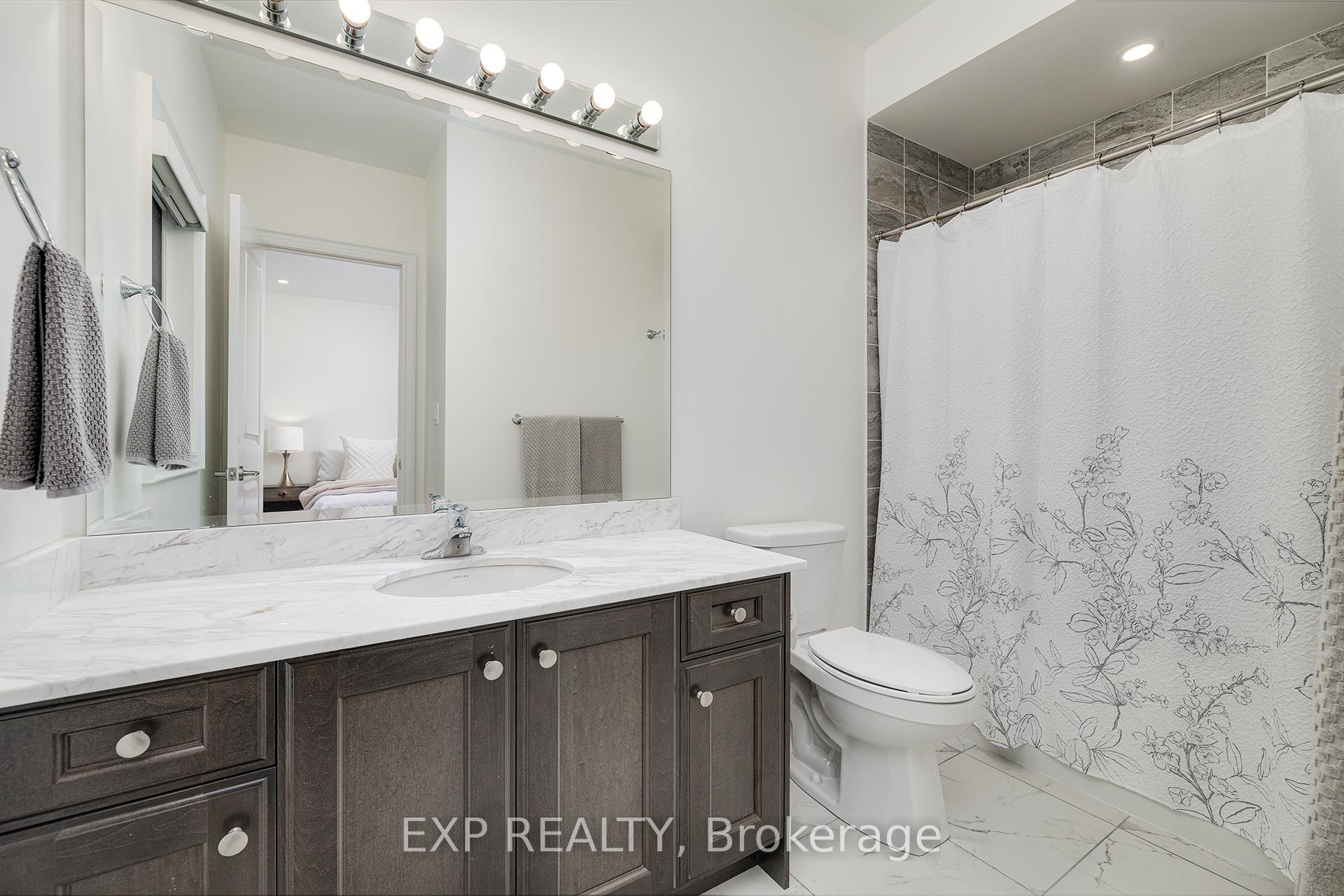 Photo 25 of 19 Gladiolus Street, Brampton, Bram West — HOMEH
