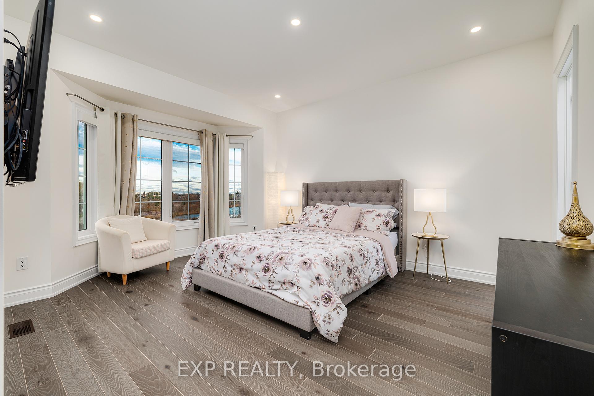 Photo 28 of 19 Gladiolus Street, Brampton, Bram West — HOMEH