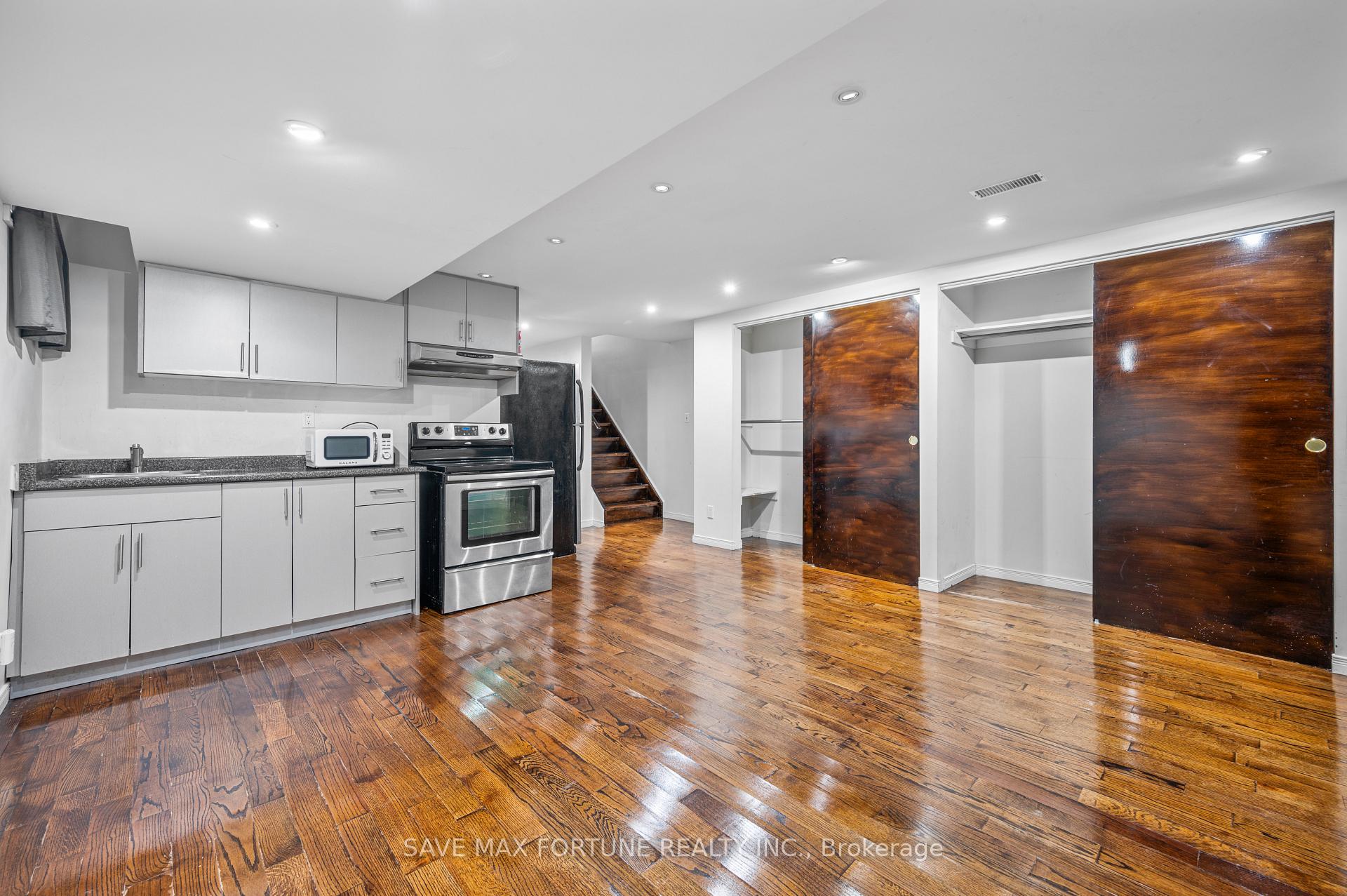 Photo 35 of 80 Bunchberry Way, Brampton, Sandringham-Wellington — HOMEH