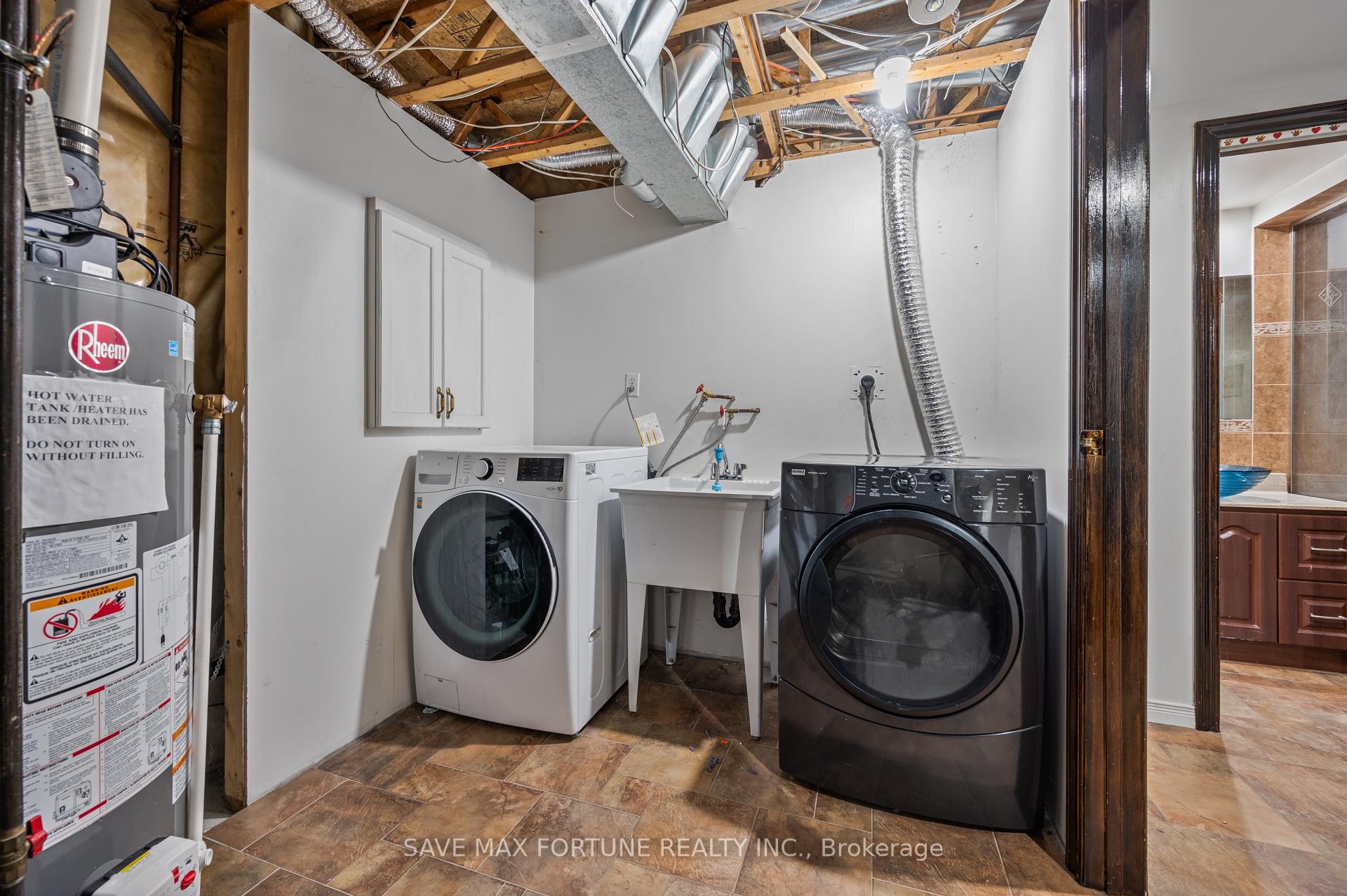 Photo 38 of 80 Bunchberry Way, Brampton, Sandringham-Wellington — HOMEH