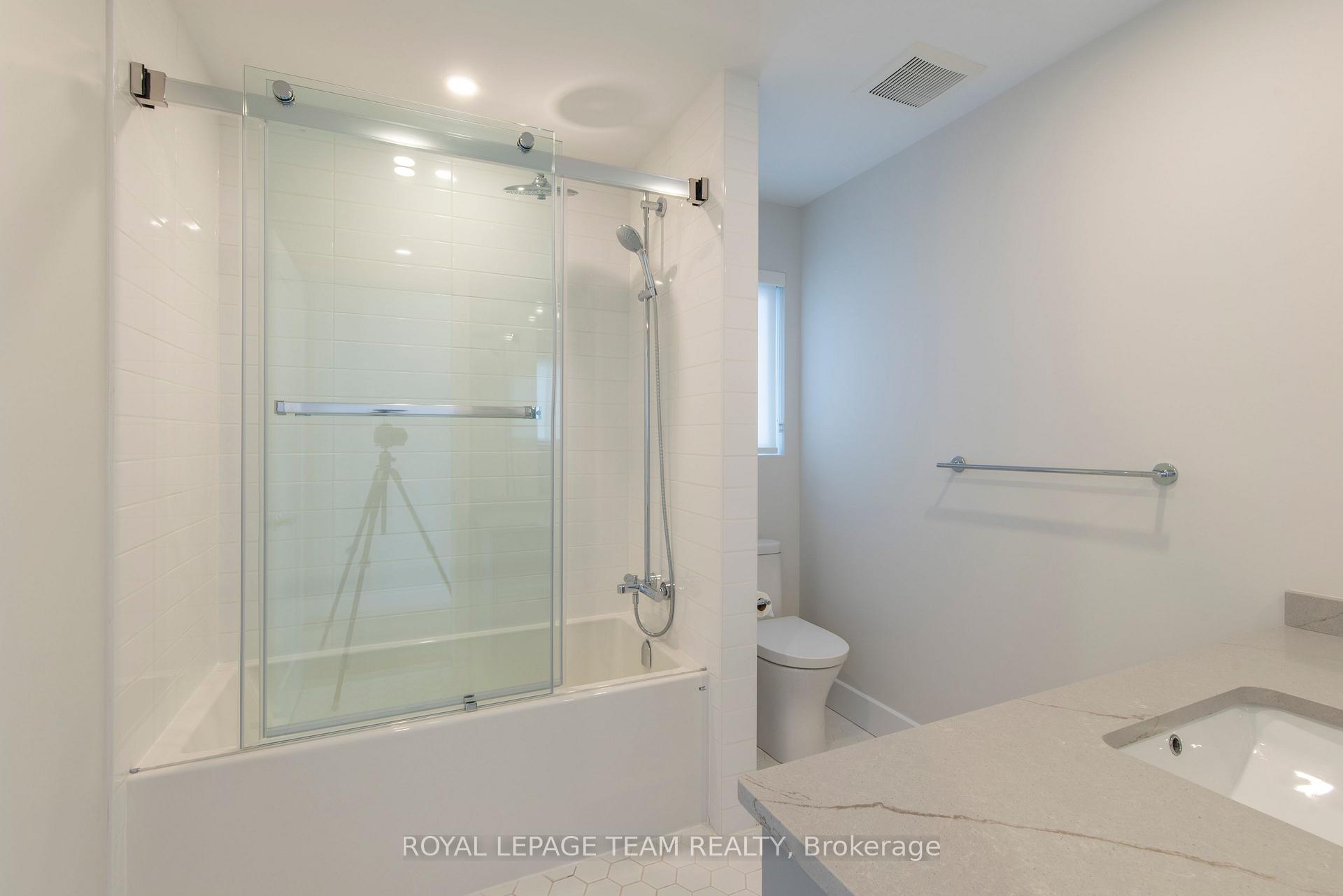 Photo 9 of 58 Stevenson Avenue, Ottawa, Carlington — HOMEH