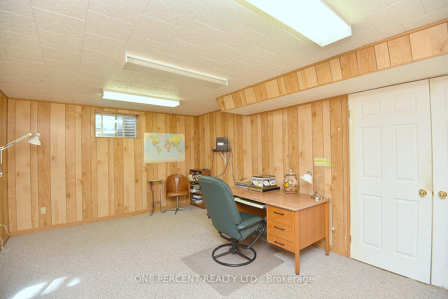Photo 25 of 55 Steeplechase Drive, Hamilton, Meadowlands — HOMEH