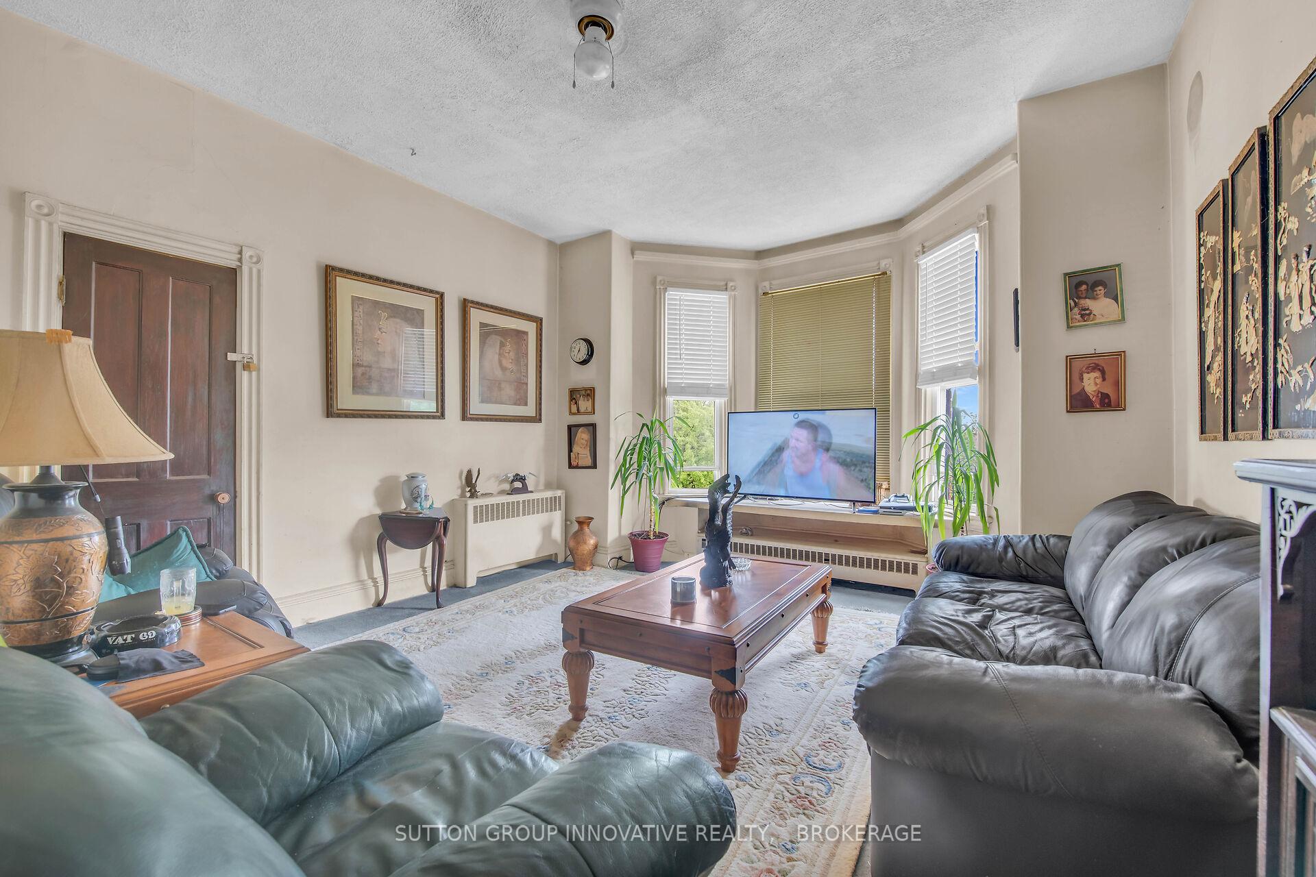 Photo 11 of 441 Barton Street, Hamilton, Stoney Creek — HOMEH