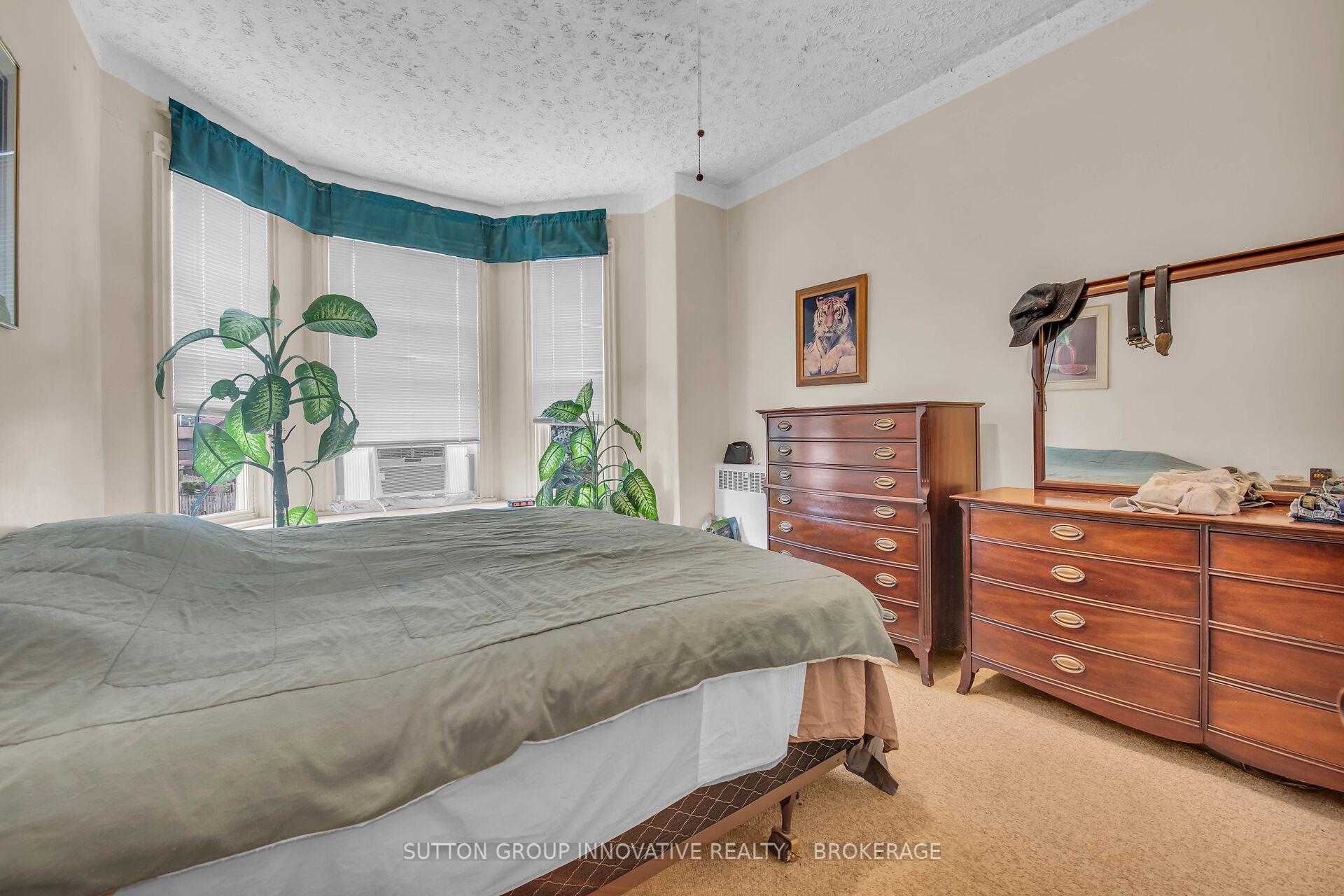 Photo 16 of 441 Barton Street, Hamilton, Stoney Creek — HOMEH