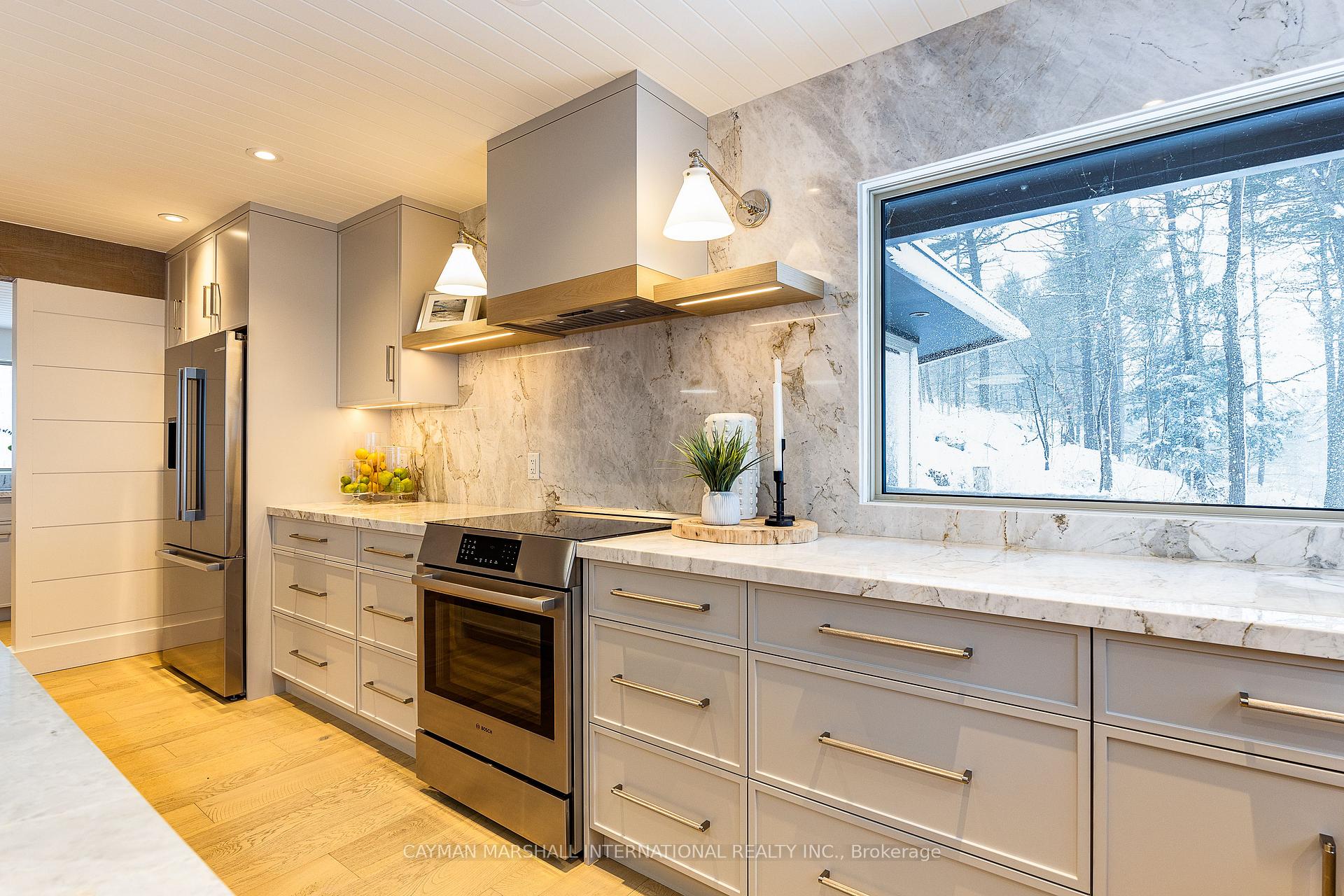 Photo 4 of 36 Oakridge Road N, McDougall — HOMEH