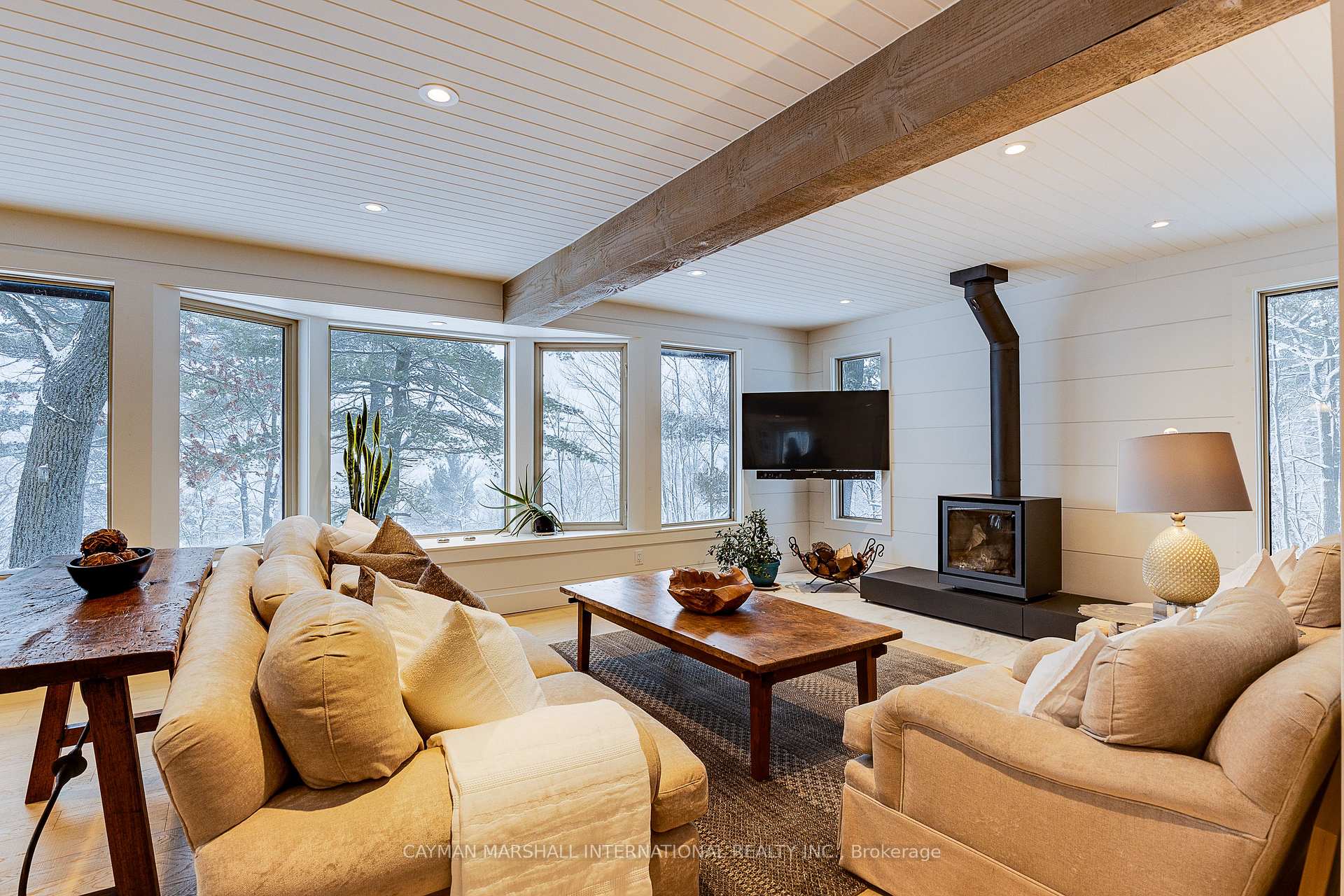 Photo 9 of 36 Oakridge Road N, McDougall — HOMEH
